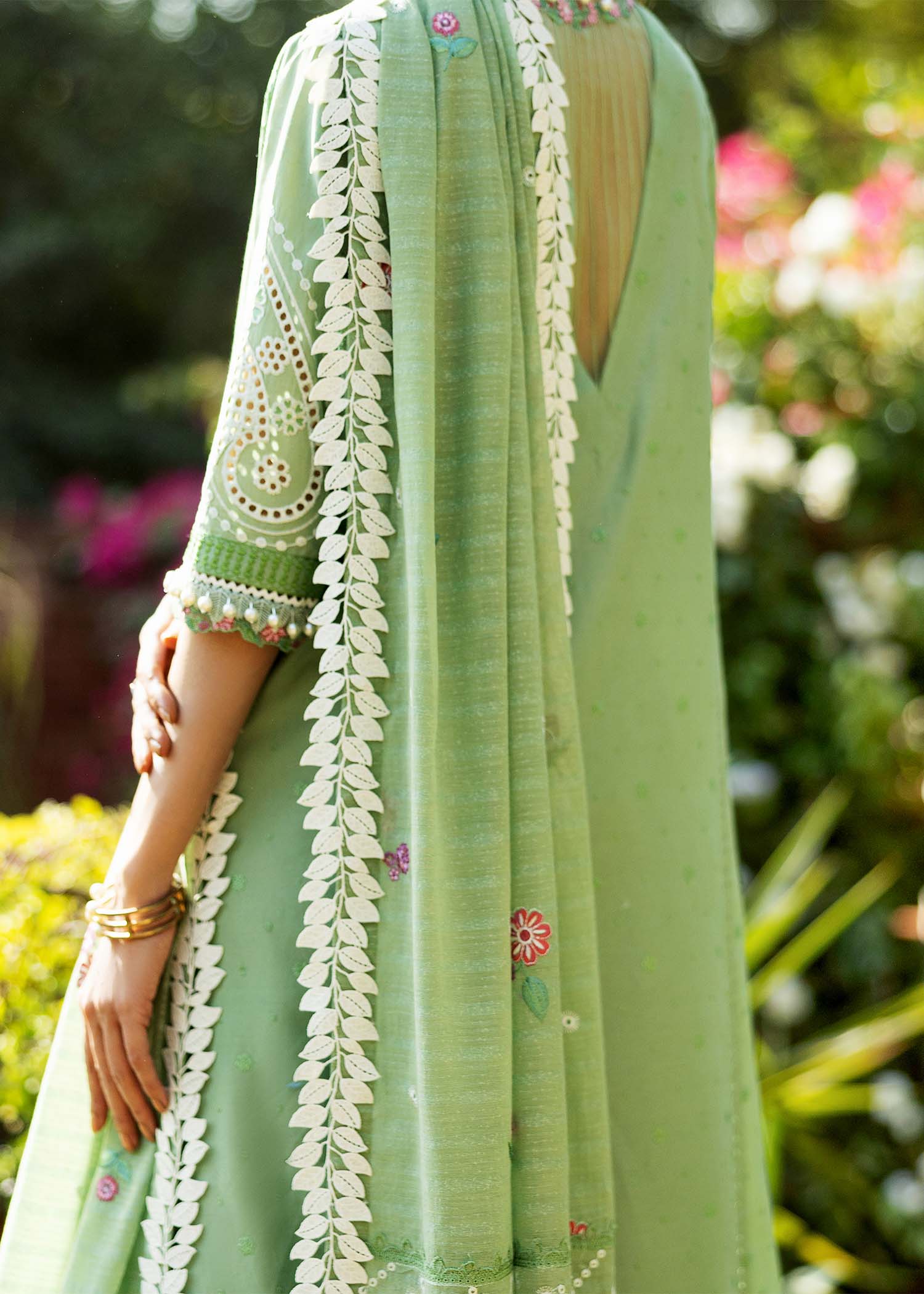 Sadaf Fawad Khan Siraa Luxury Lawn β FRENCH HEARTS - A - Image 6