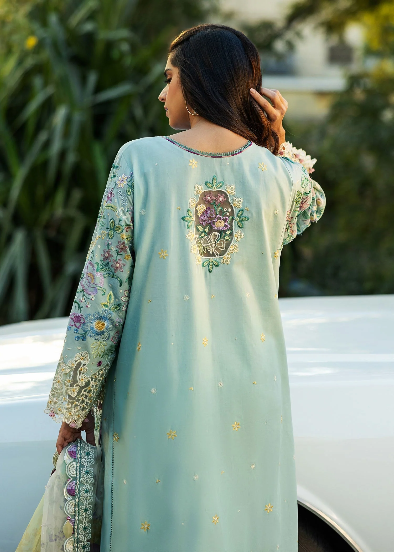 Sadaf Fawad Khan Siraa Luxury Lawn β MID SUMMER EVENING - A - Image 4