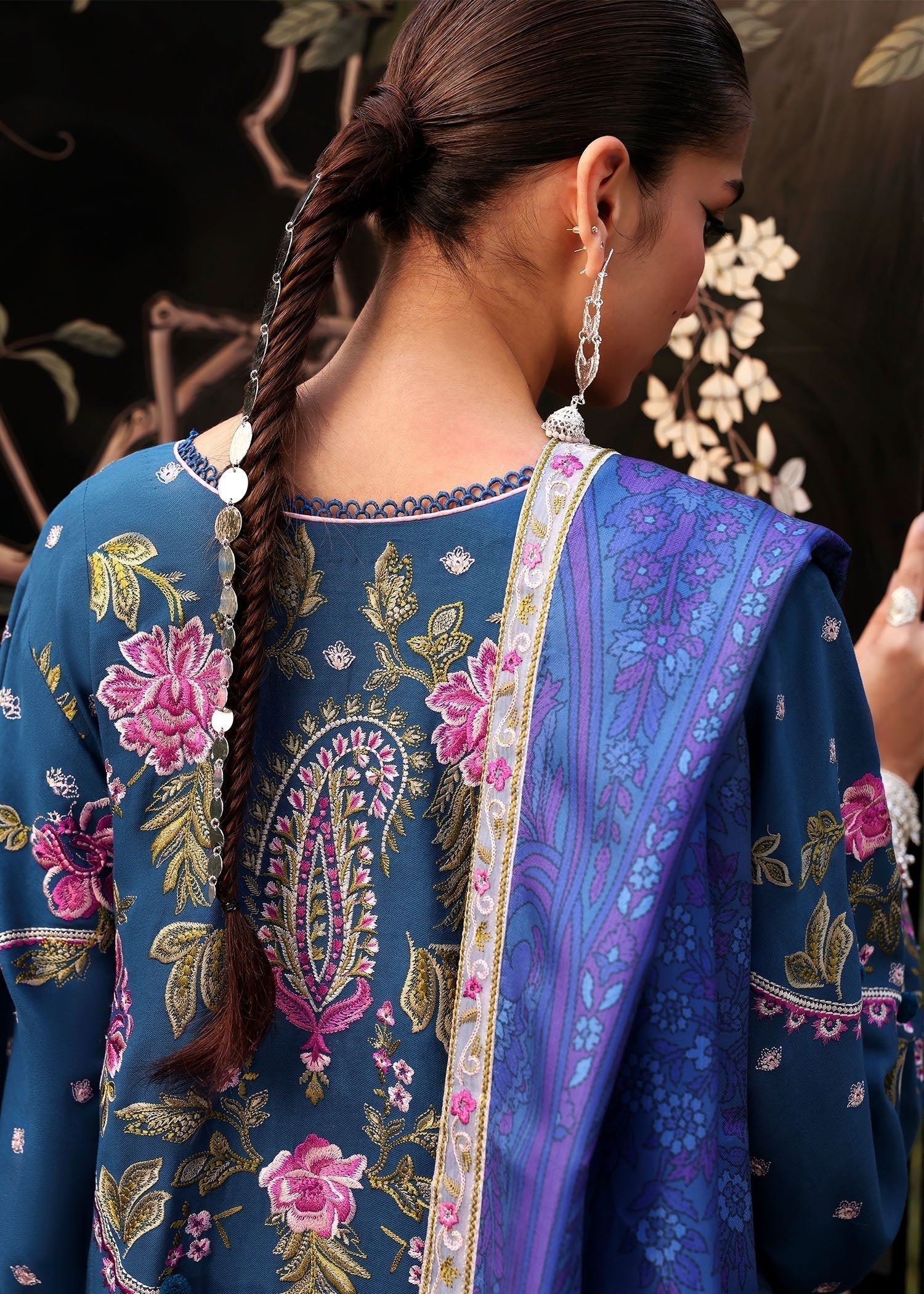 Sadaf Fawad Khan Siraa Winter – Rayha - Image 3