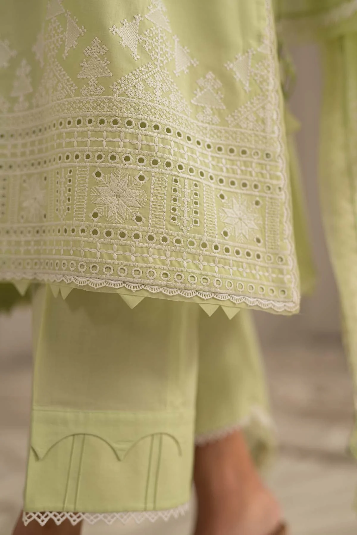 Sahar Mirage Luxury x Kiran Malik Lawn Collection – Chikankari 3 Piece-S24-CK-L1-08 - Image 6