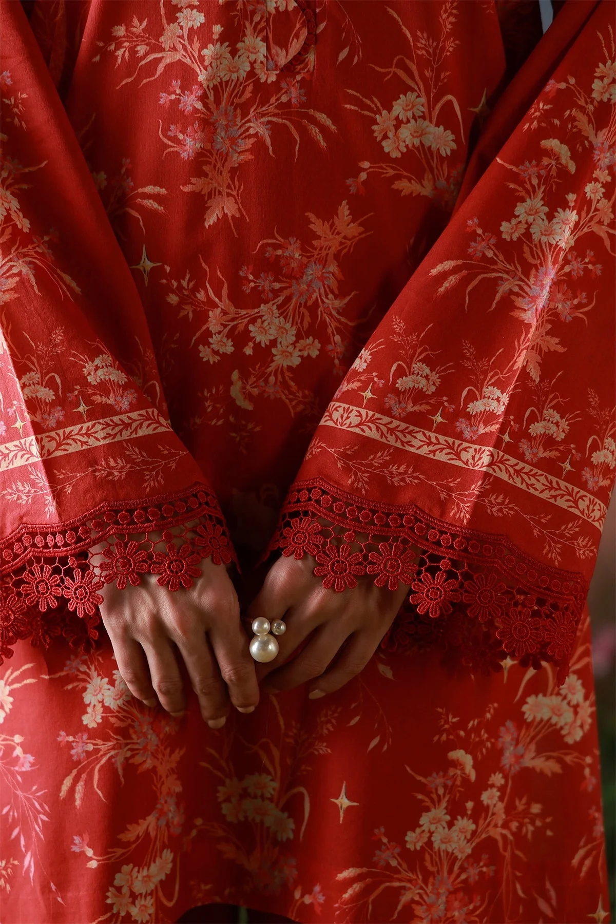 Sahar Mirha Lawn – Crimson Heirloom - Image 3