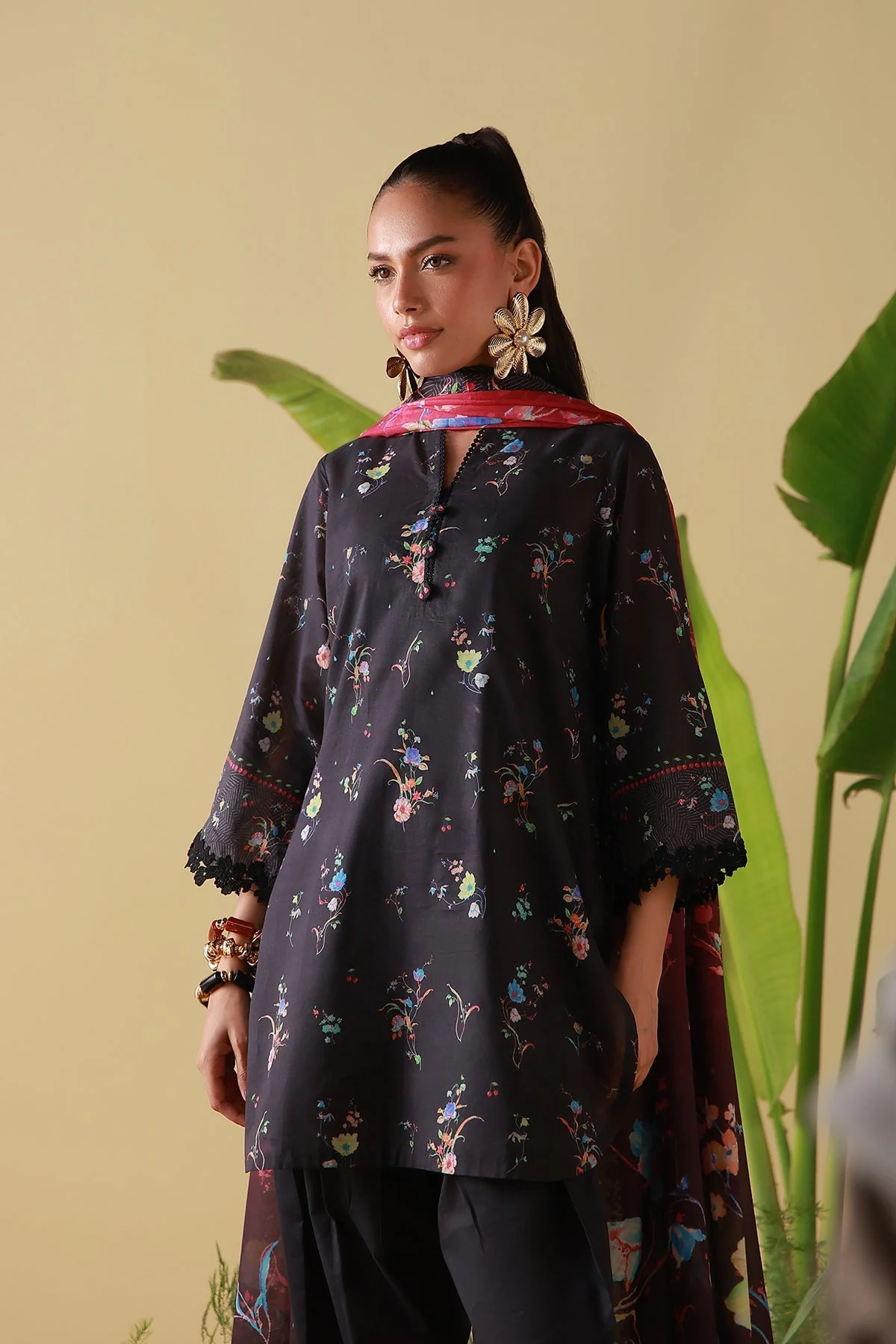 Sahar Mirha Lawn – Obsidian Flora - Image 7