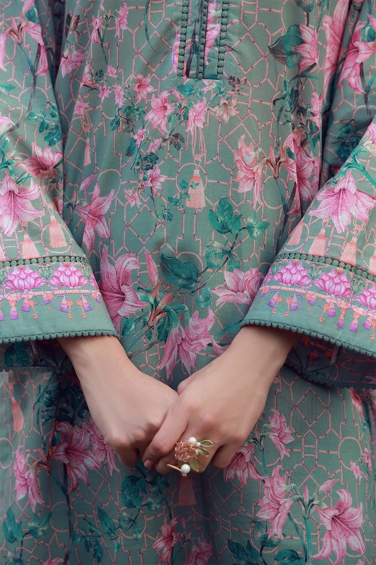 Sahar Mirha Lawn – Olive Blush Reverie - Image 3