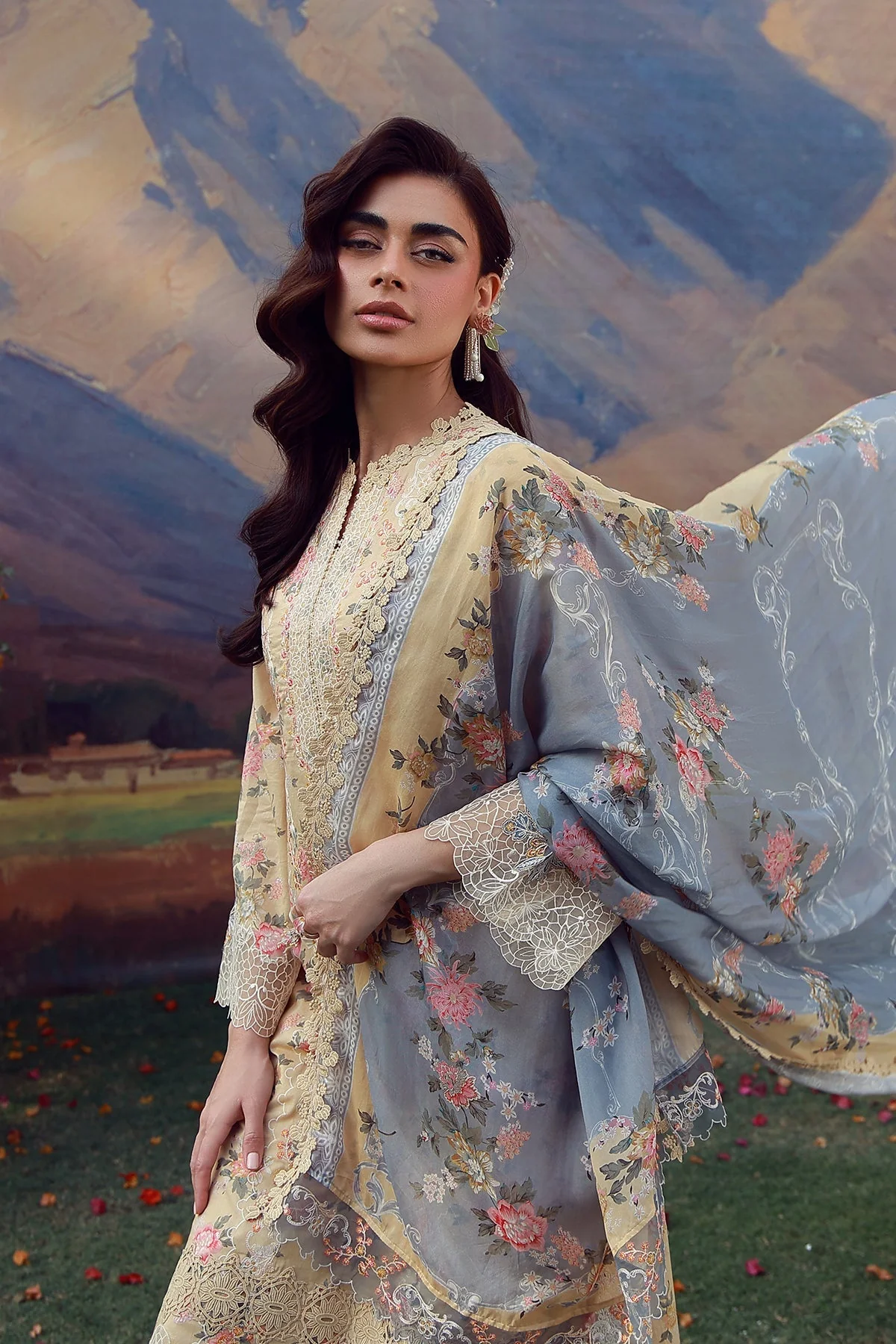 Sahar Mirha Lawn – Rose Crème - Image 5