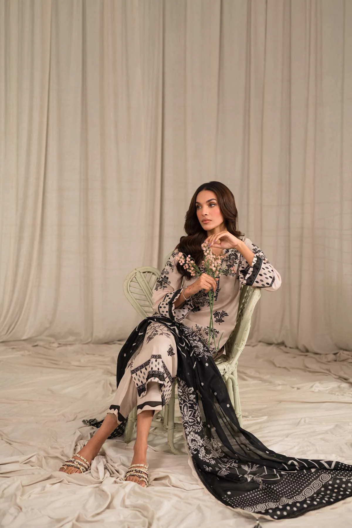 Sahar Printed Lawn – S24-PL-V1-07 - Image 7