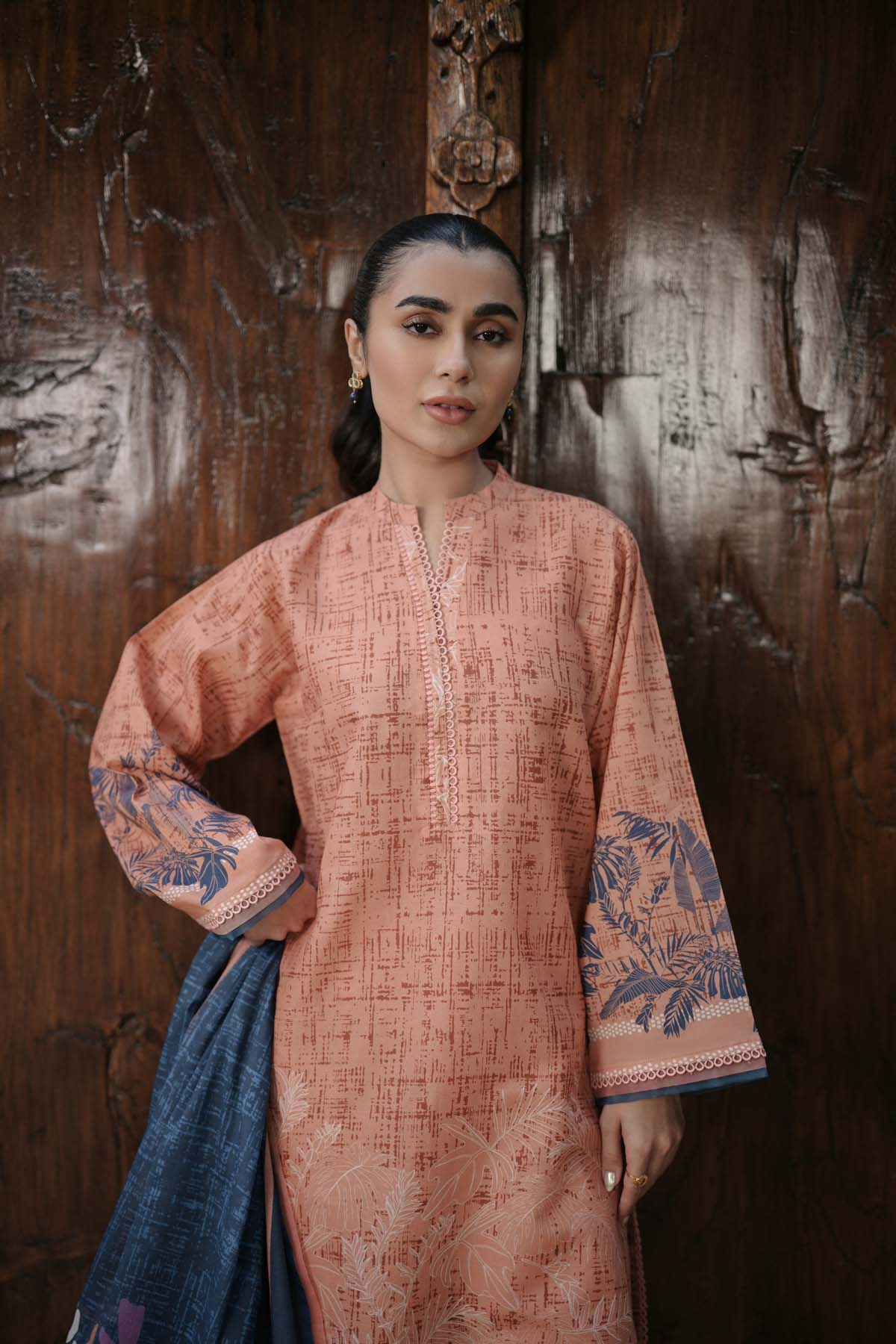 Sahar Printed Lawn –S24-PL-V1-23 - Image 2