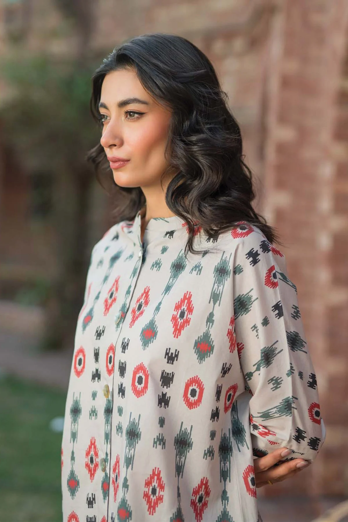 Sahar Spring/Summer 2024 – Printed Lawn 2 Piece - S24-PL-V2-15 - Image 4