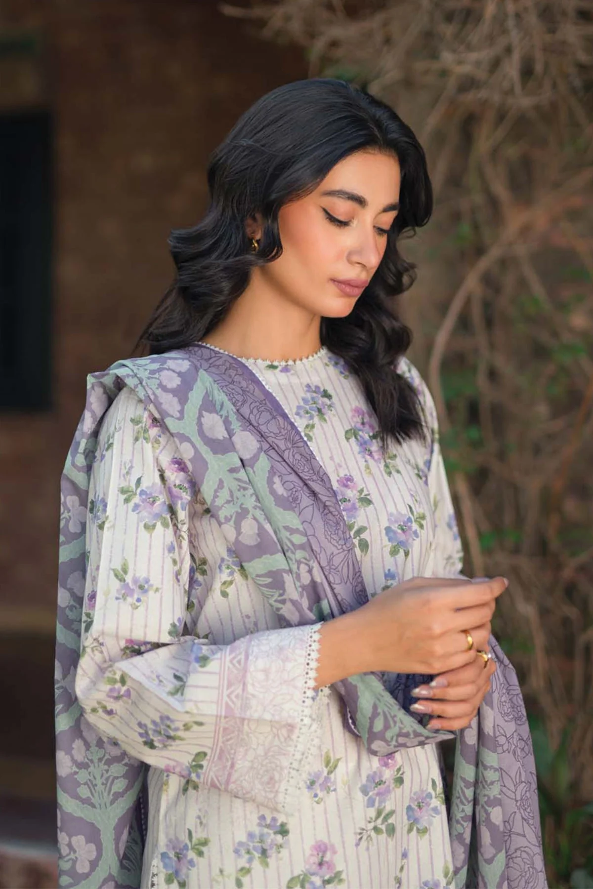 Sahar Spring/Summer 2024 – Printed Lawn 3 Piece - S24-PL-V2-05 - Image 5