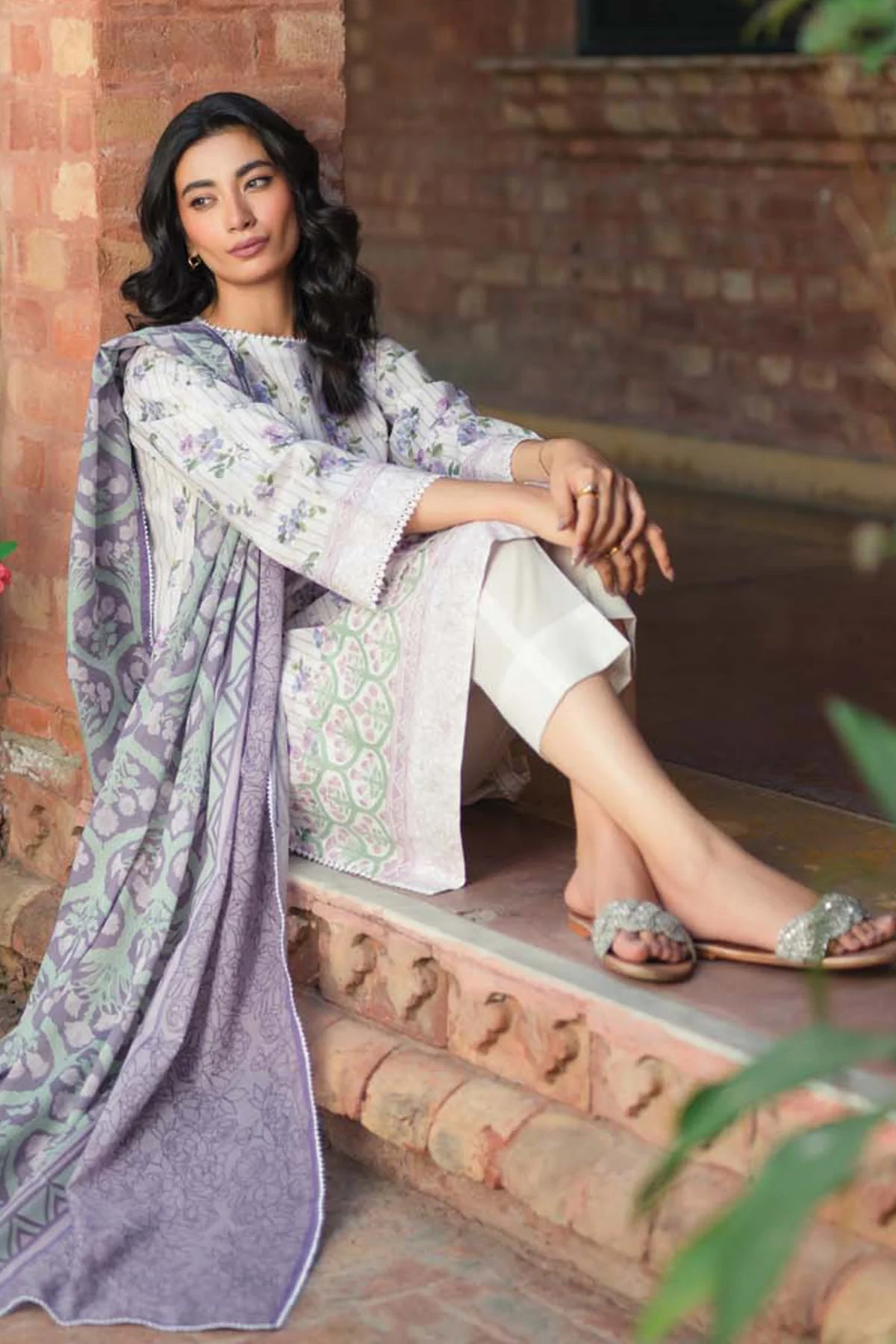 Sahar Spring/Summer 2024 – Printed Lawn 3 Piece - S24-PL-V2-05 - Image 6
