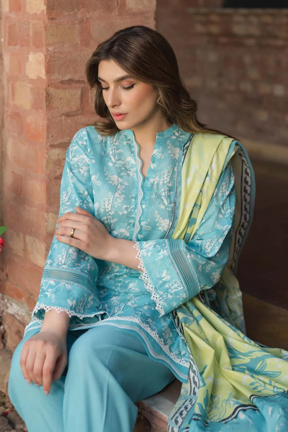 Sahar Spring/Summer 2024 – Printed Lawn 3 Piece - S24-PL-V2-09 - Image 5