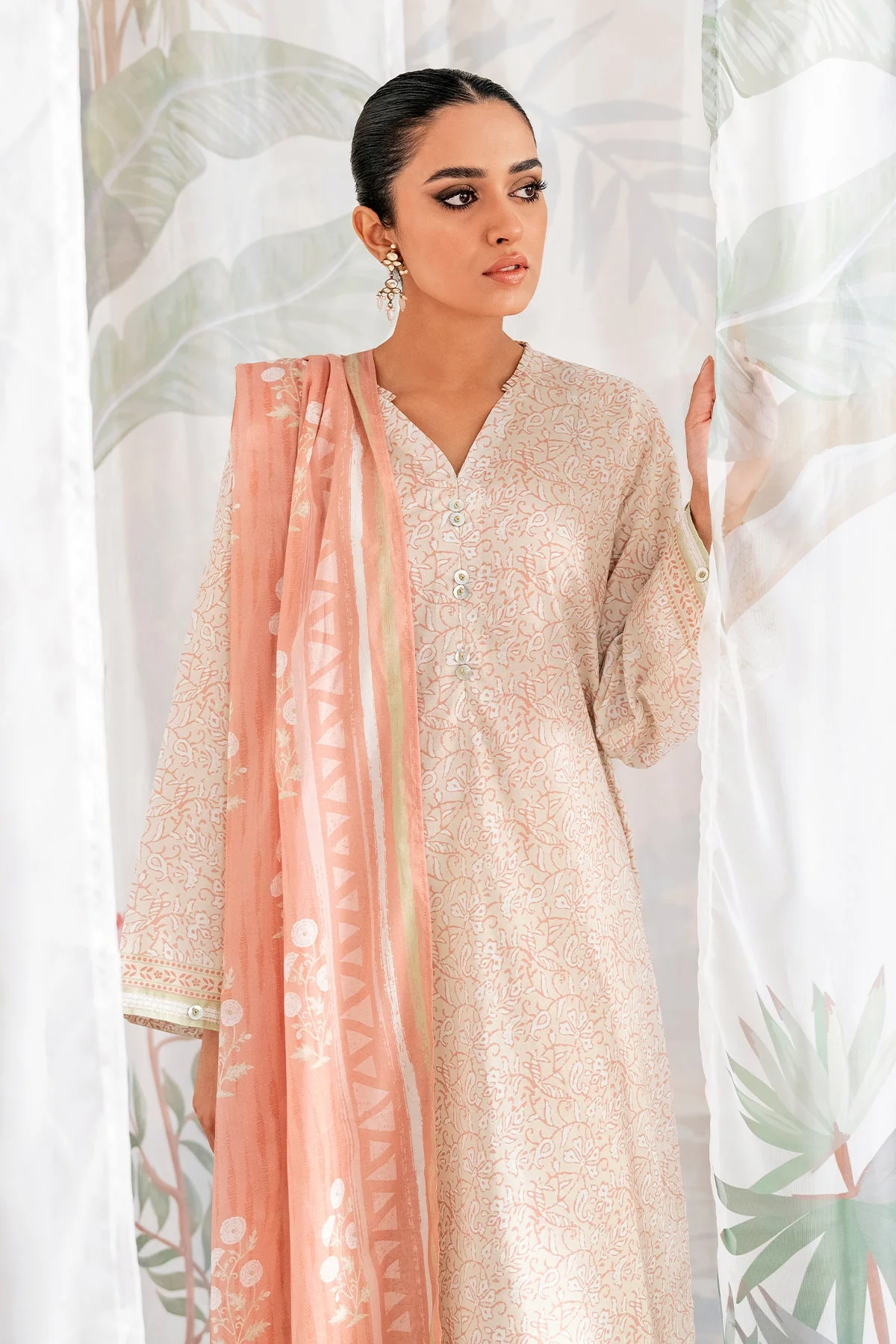 Sahar Spring/Summer Vol-2 – Printed Lawn 3 Piece SSL-V3-23-07 - Image 3