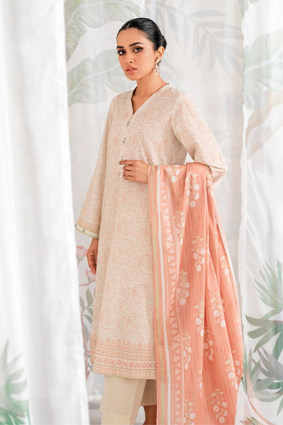 Sahar Spring/Summer Vol-2 – Printed Lawn 3 Piece SSL-V3-23-07 - Image 5