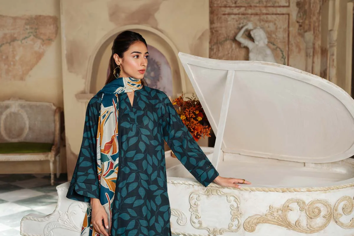 Sahar Winter – Printed Khaddar 3 Piece - SKWP-V2-23-07 - Image 6