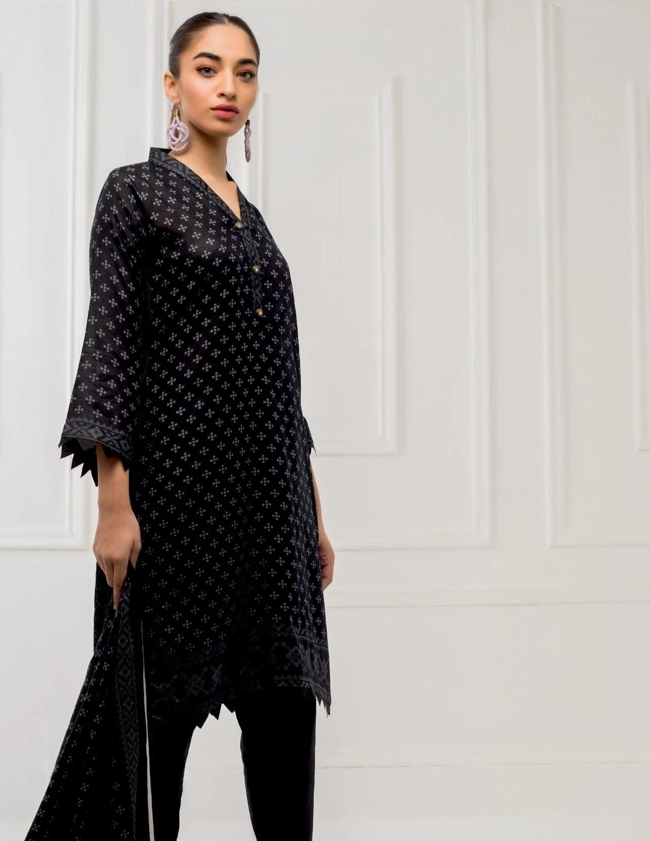 Sahil Black & White Lawn Collection 2020 – ZS-3 - Image 4