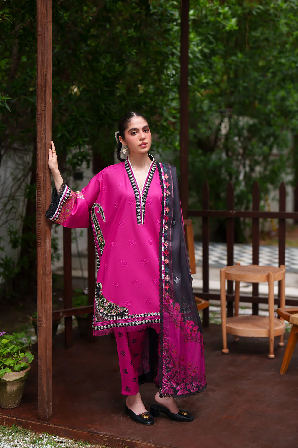 Saira Rizwan Laanem Luxury Lawn – AMARA-A-SRL26-02 - Image 6