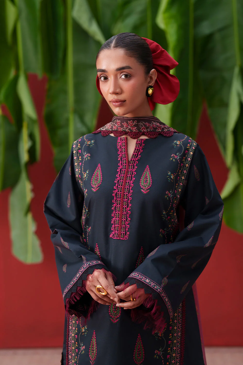 Saira Rizwan Laanem Luxury Lawn – AZAI-A-SRL26-03 - Image 2