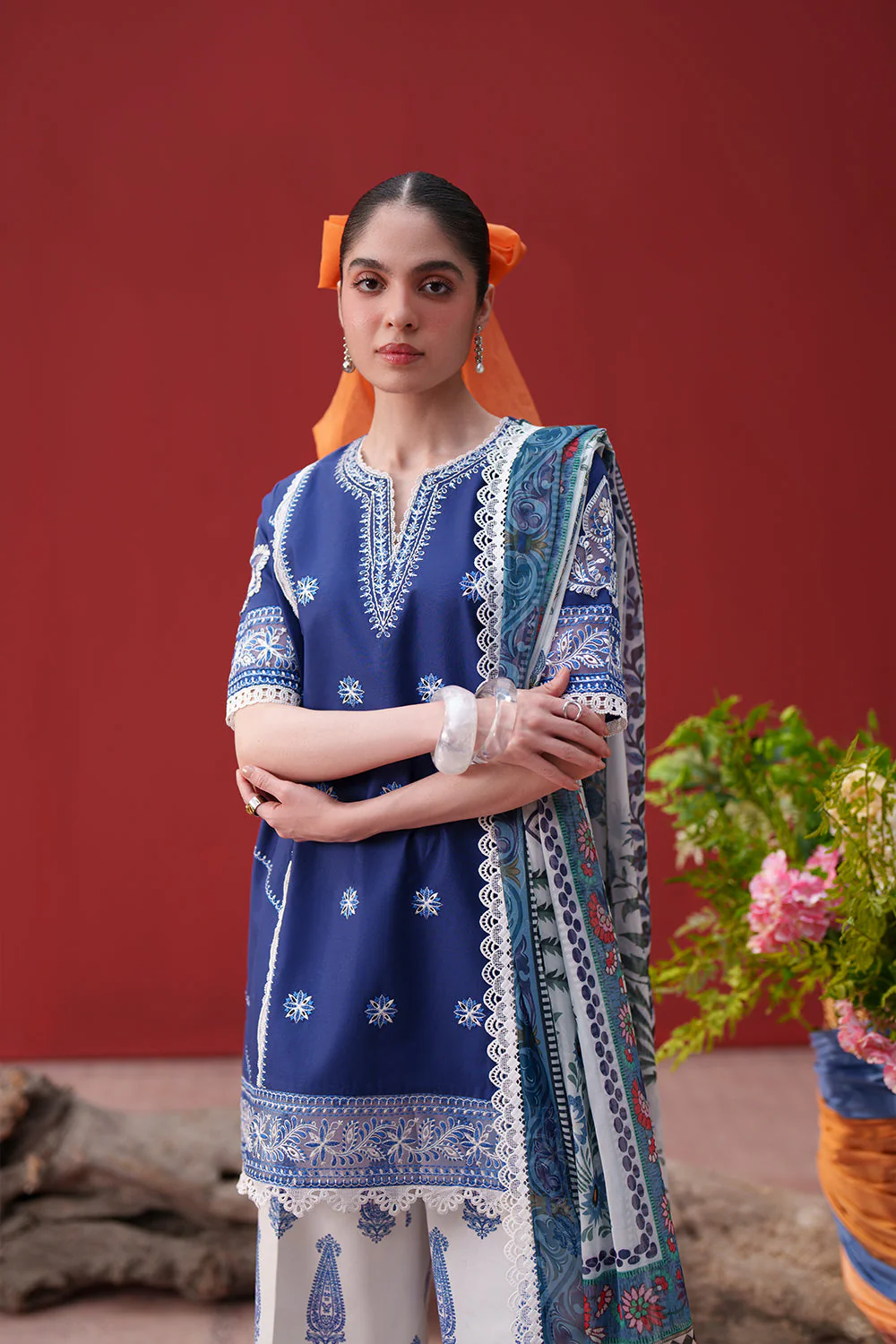 Saira Rizwan Laanem Luxury Lawn – ZOYA-A-SRL26-04 - Image 2
