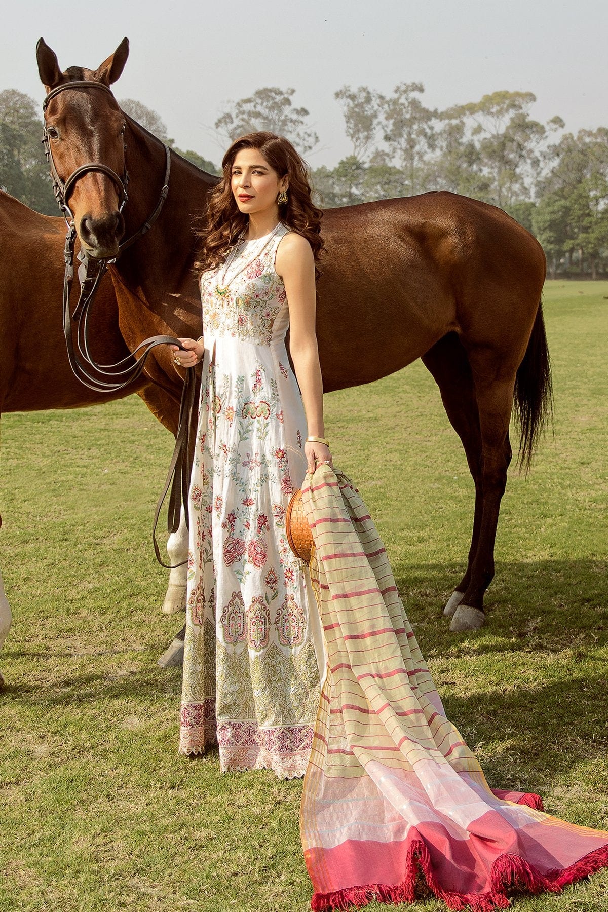 Saira Rizwan Luxury Lawn Collection '21 – GHAZAL SR-09 - Image 4