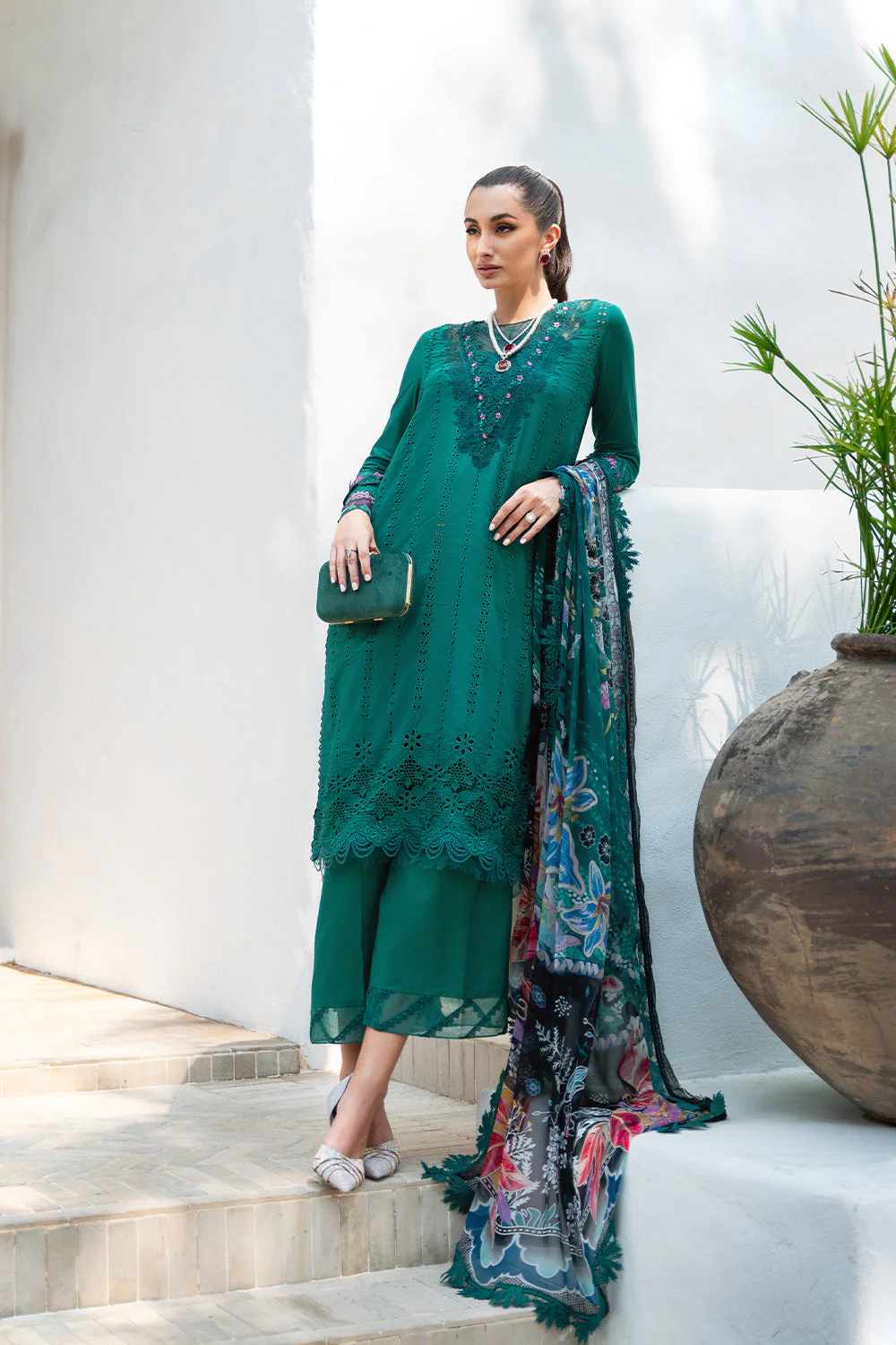 Saira Rizwan Luxury Lawn Vol-2 – Jane SRLL2-24-10