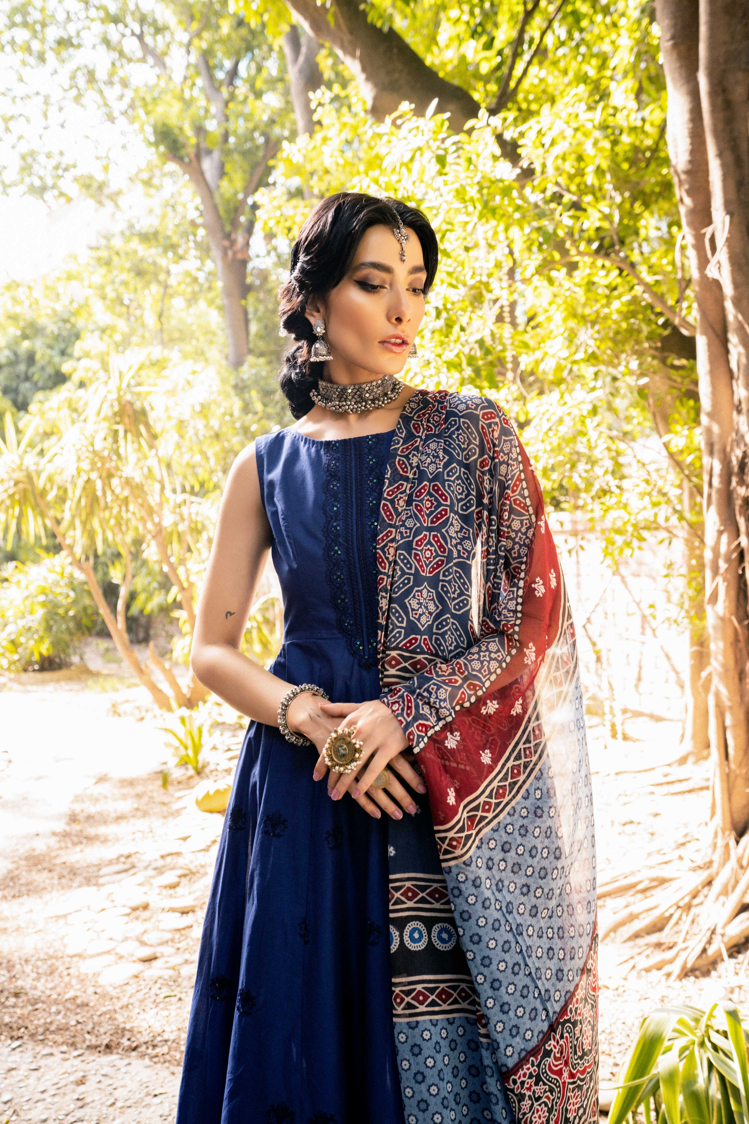 Saira Rizwan X Ittehad Lawn Collection Vol-3 – SR 07 - Image 5