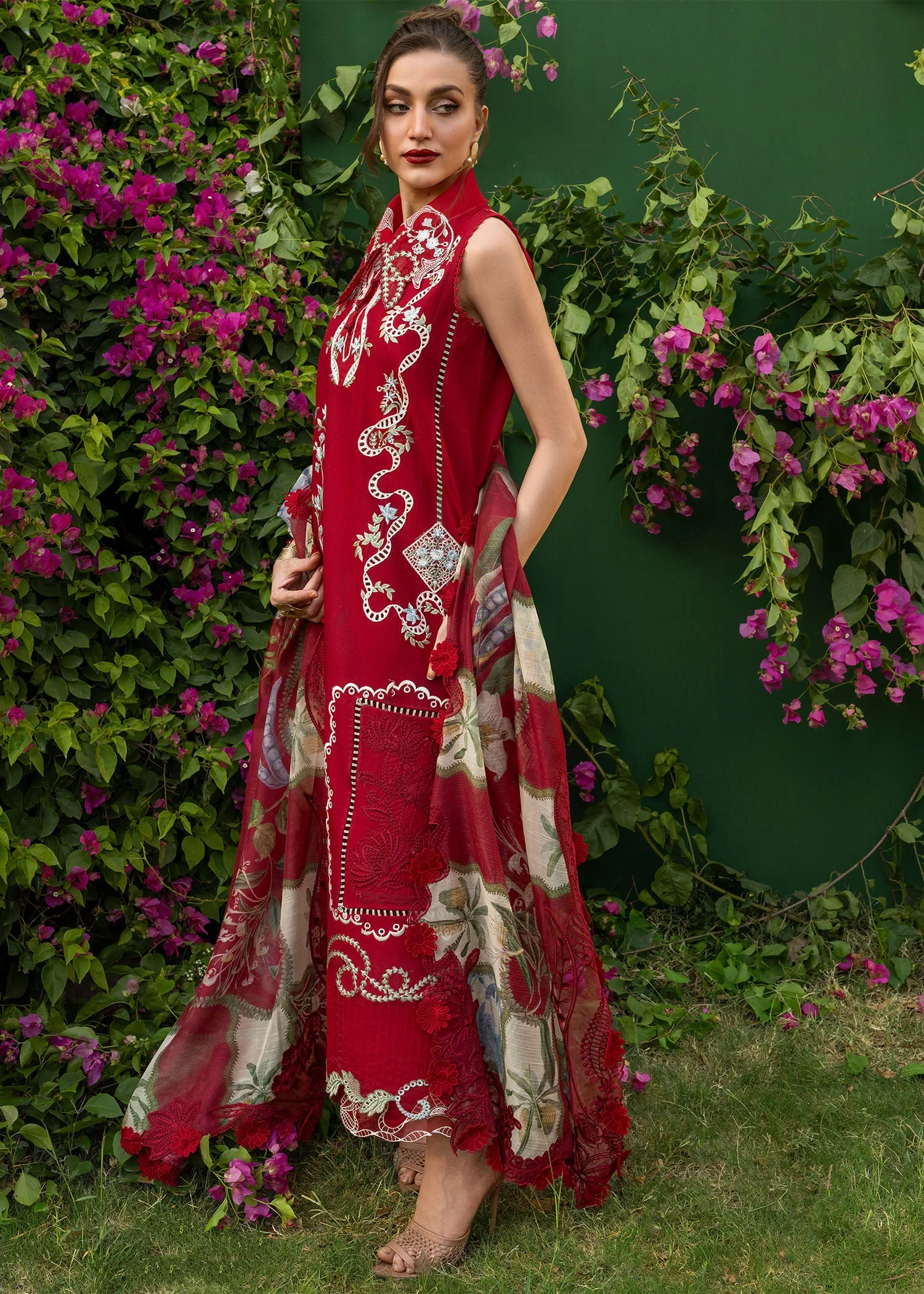 Saira Shakira Bloom Luxury Lawn – ELISE - Image 5