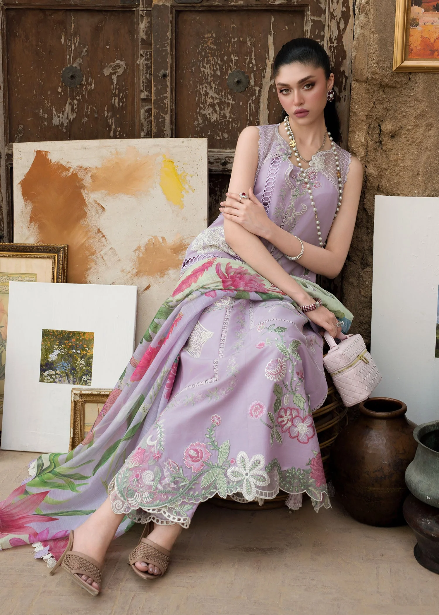 Saira Shakira Bloom Luxury Lawn – IRIS - Image 3