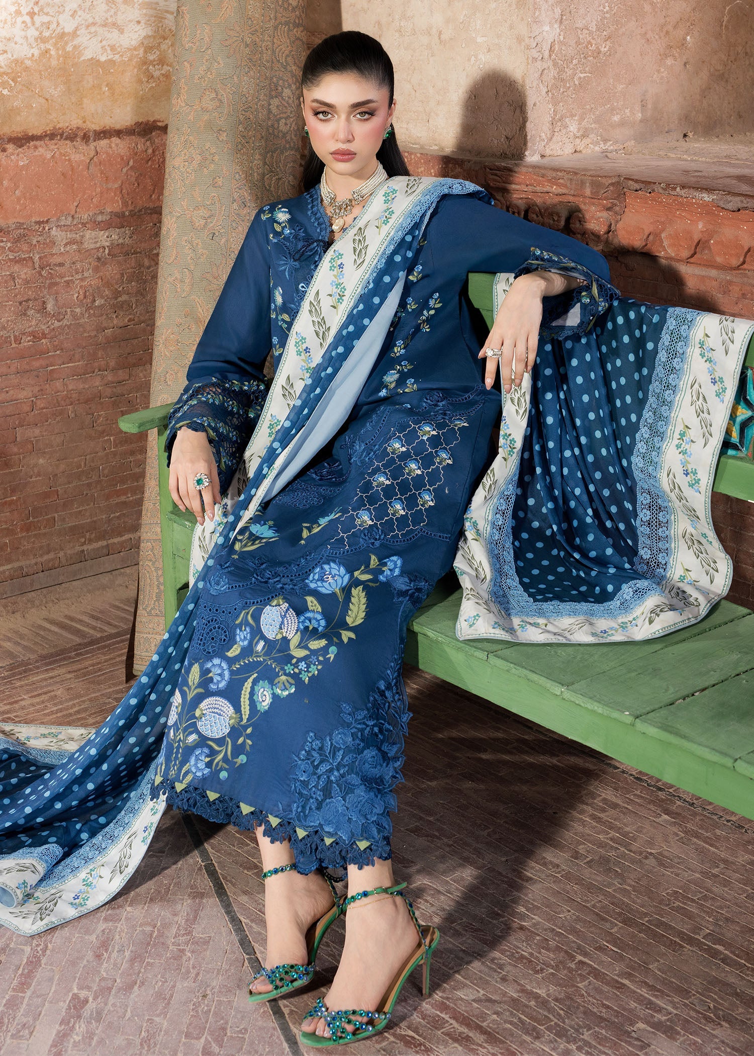 Saira Shakira Bloom Luxury Lawn – LILY - Image 6