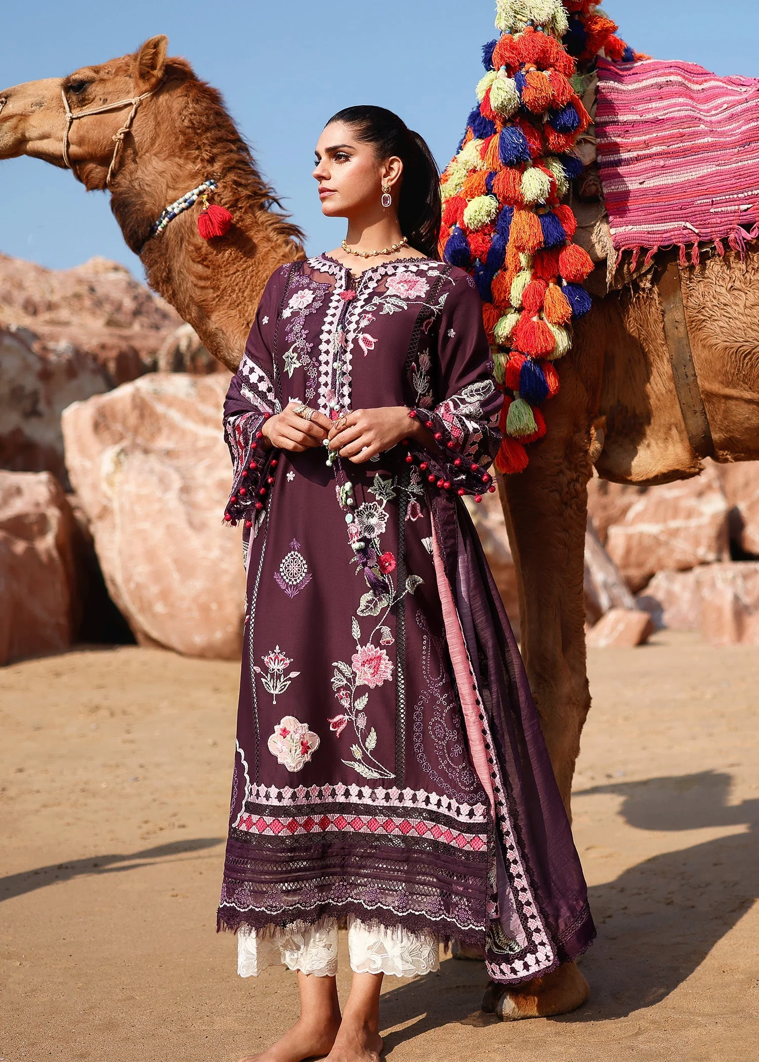 Saira Shakira Breeze Festive Luxury Lawn  – NOOR-2-A - Image 7