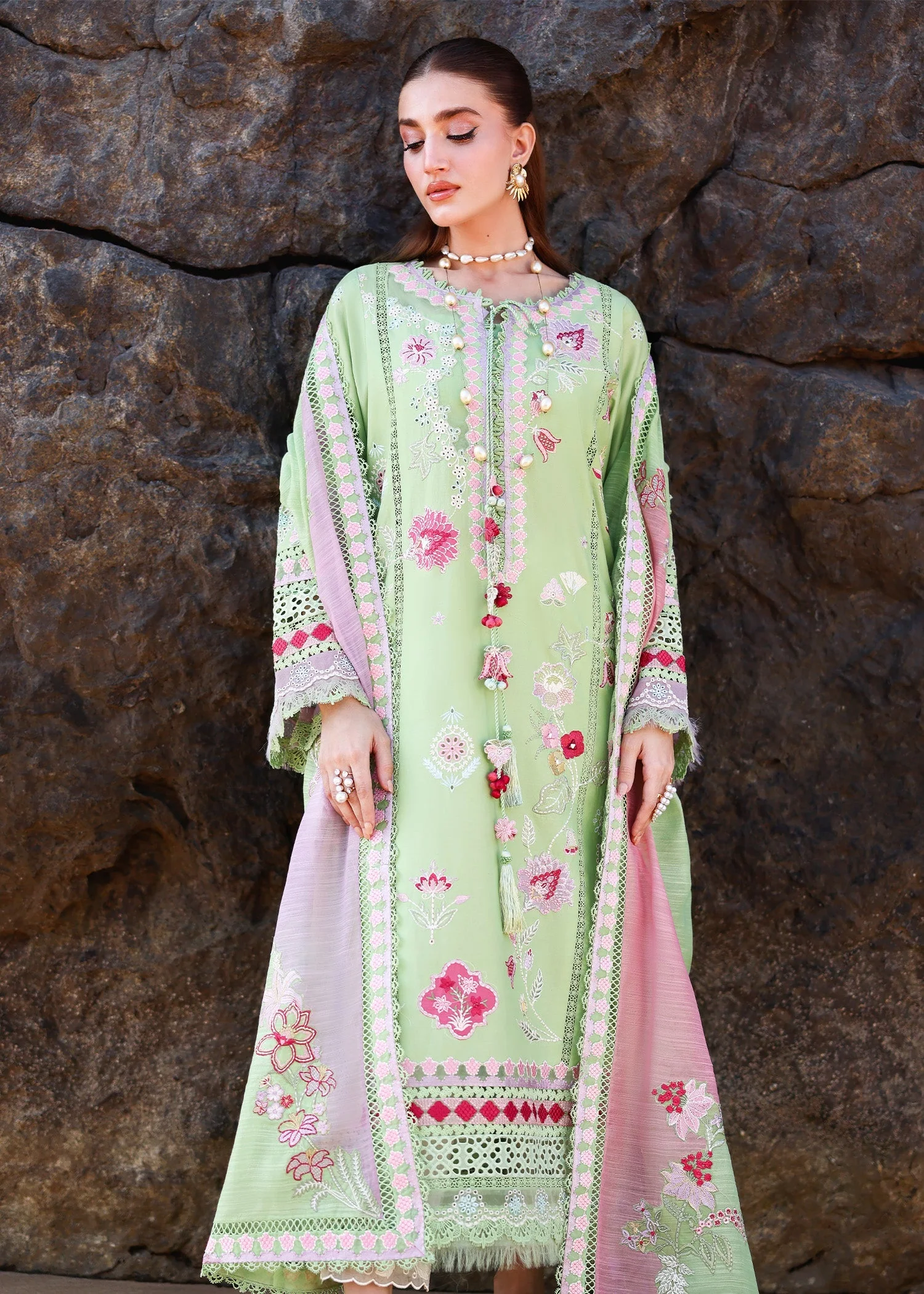 Saira Shakira Breeze Festive Luxury Lawn – NOOR-2-B - Image 6