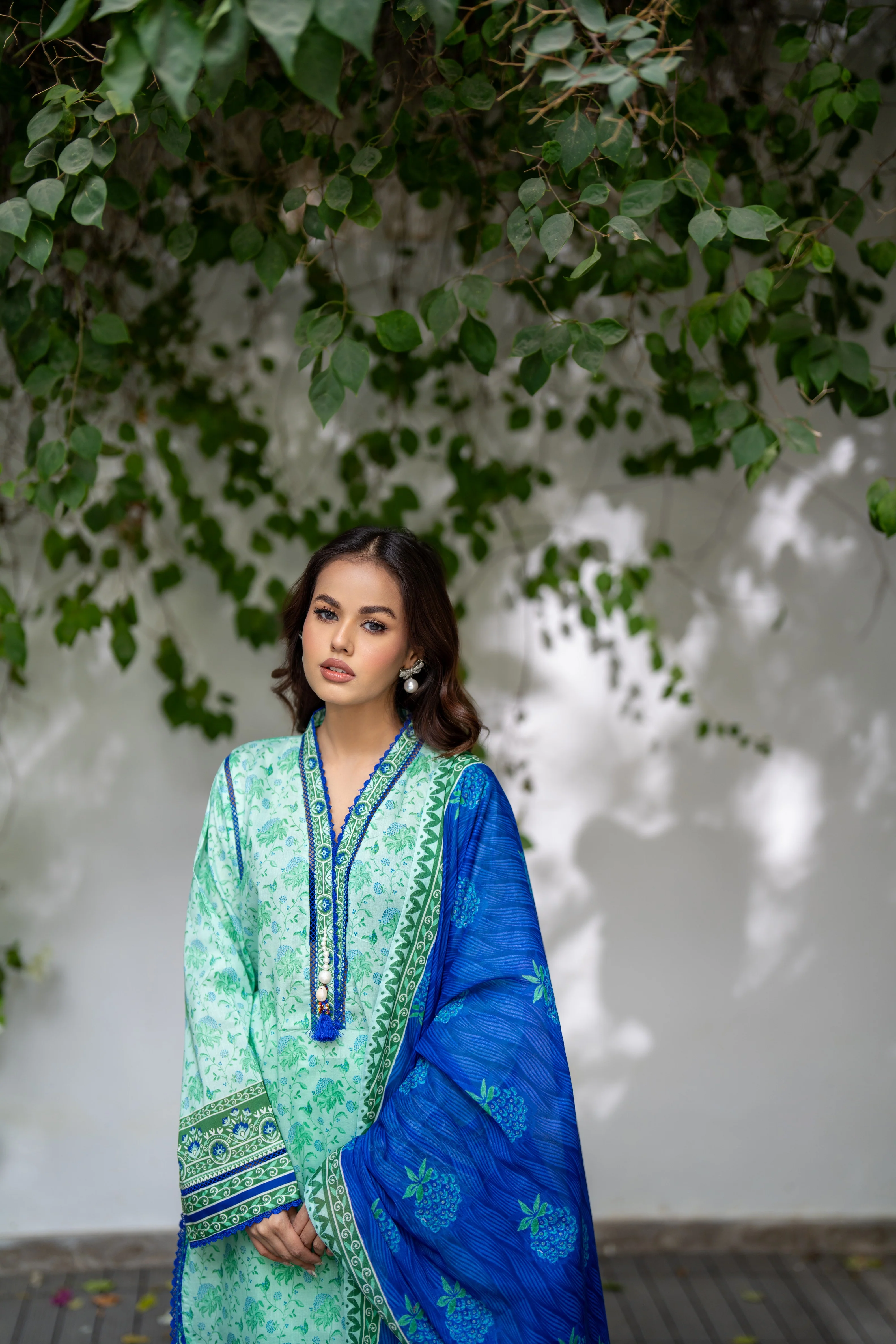 Salina Digital Printed Lawn V2 – SDPL25V2-2 - Image 4