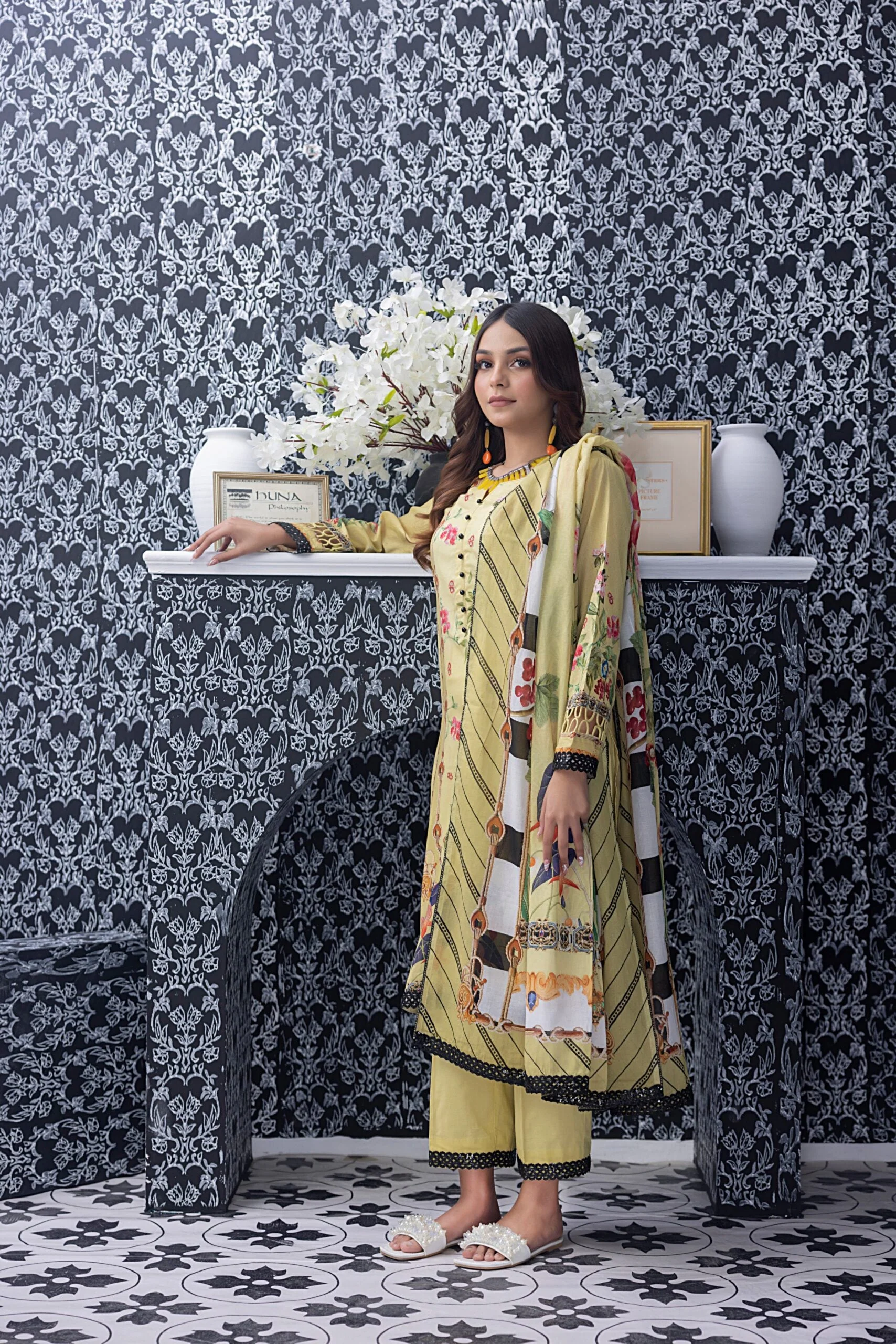 Salina Digital Printed Lawn Vol-3 – SPL3-1 - Image 4
