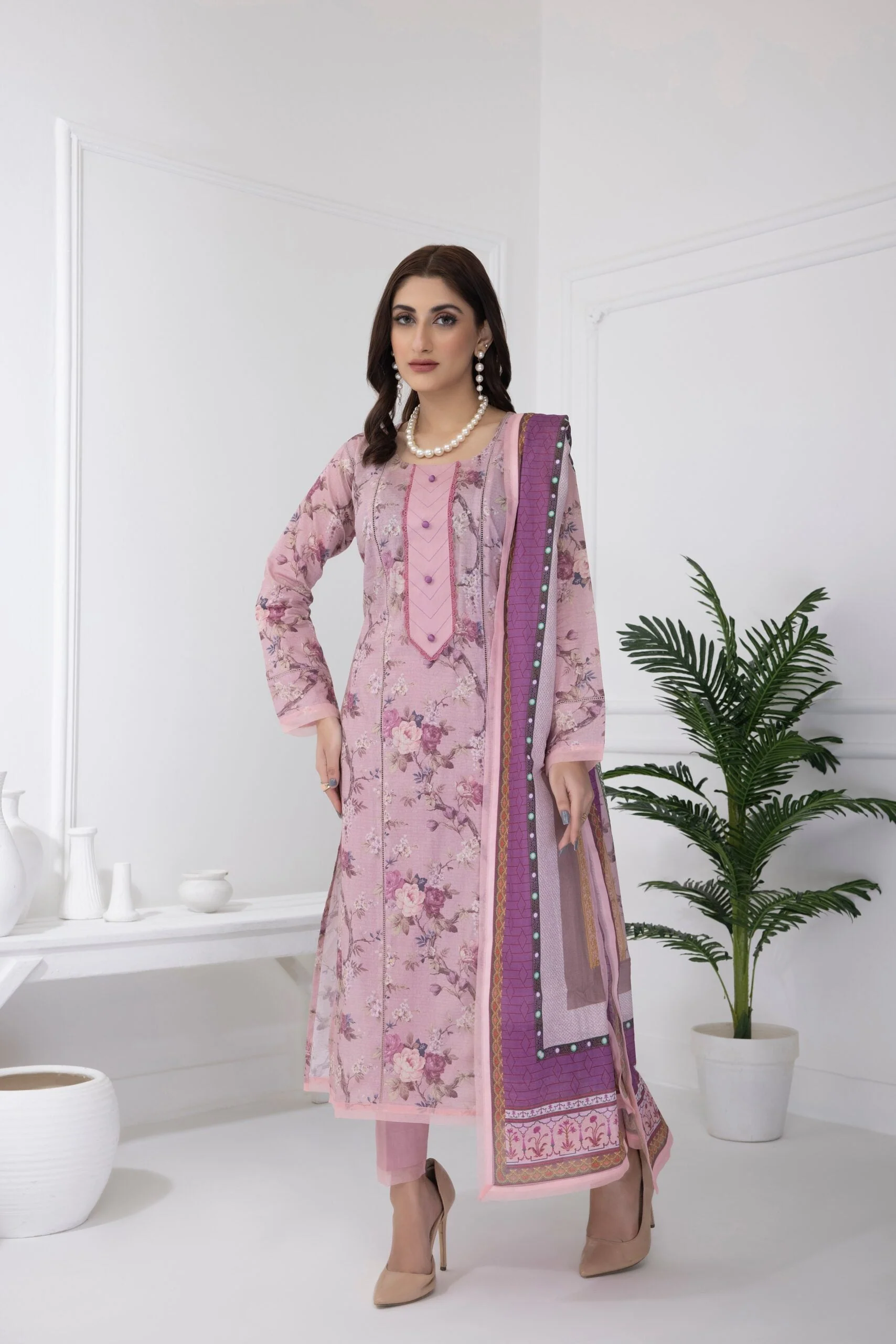 Salina Printed Lawn Collection 2023 Vol-6 – S6-7 - Image 3