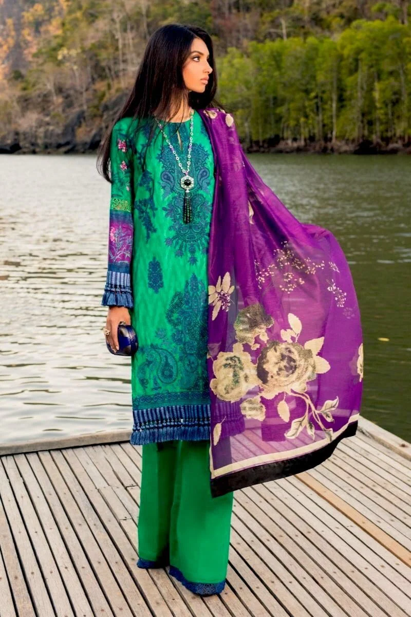 Sana Safinaz Luxury Lawn Collection 2020 – 13A - Image 3