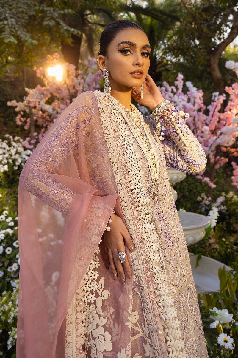Sana Safinaz Luxury Lawn Collection 2022 – L221-009A-CH - Image 2
