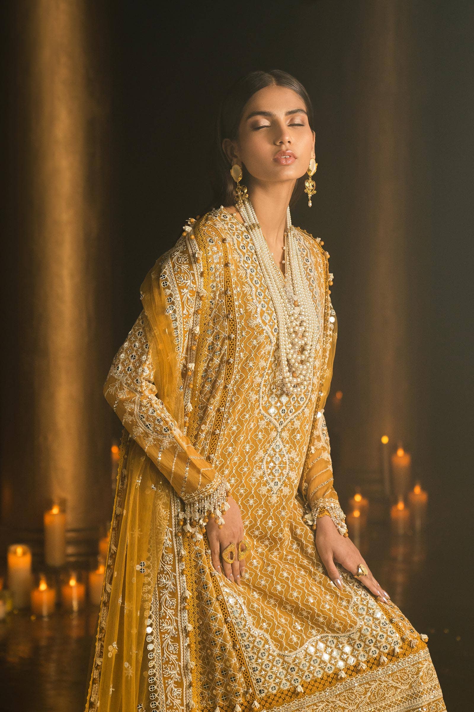 Sana Safinaz Luxury Lawn Collection 2024 – L241-002B-3CT - Image 3
