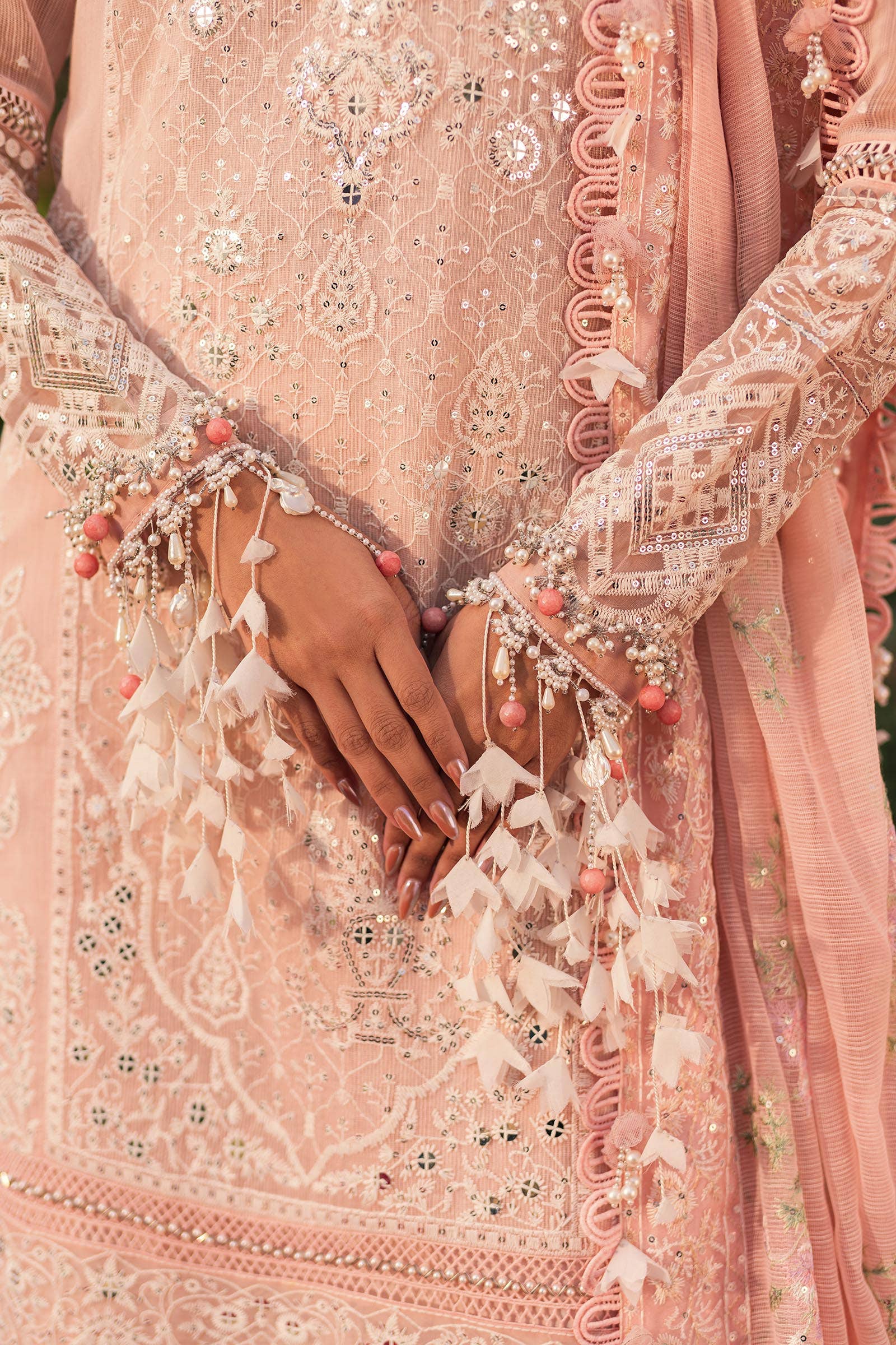 Sana Safinaz Luxury Lawn Collection 2024 – L241-006A-3CV - Image 2