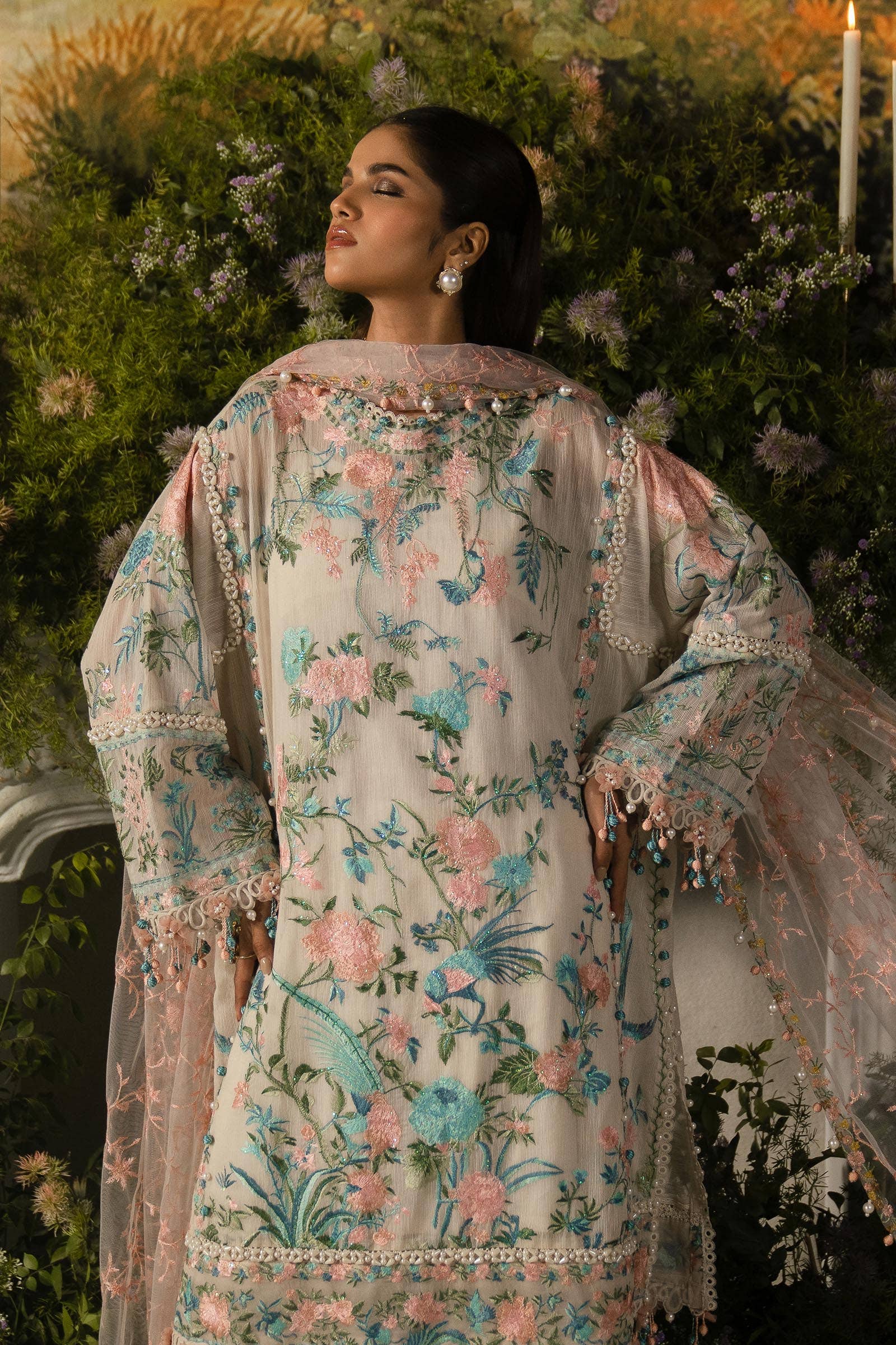 Sana Safinaz Luxury Lawn Collection 2024 – L241-009B-3CT - Image 10