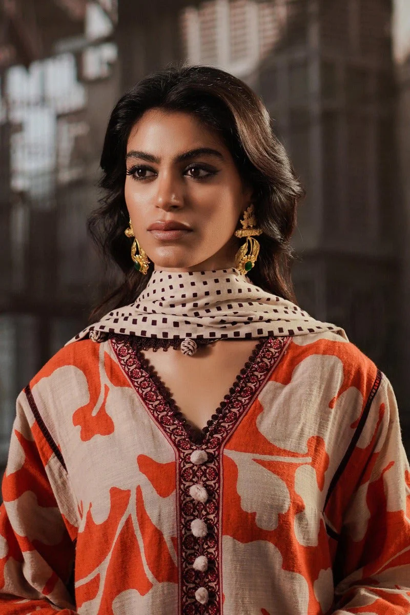 Sana Safinaz Mahay Winter Collection 2022 – H222-001B-G - Image 2
