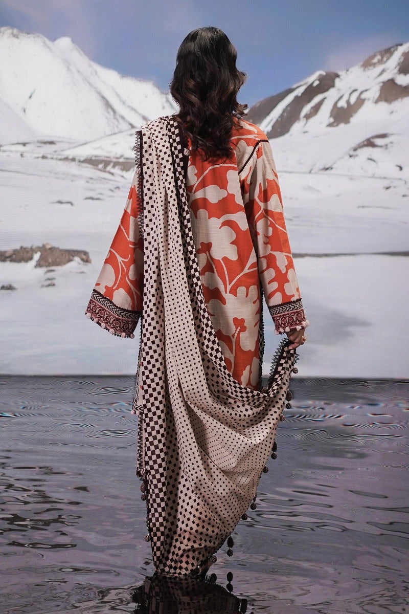 Sana Safinaz Mahay Winter Collection 2022 – H222-001B-G - Image 7