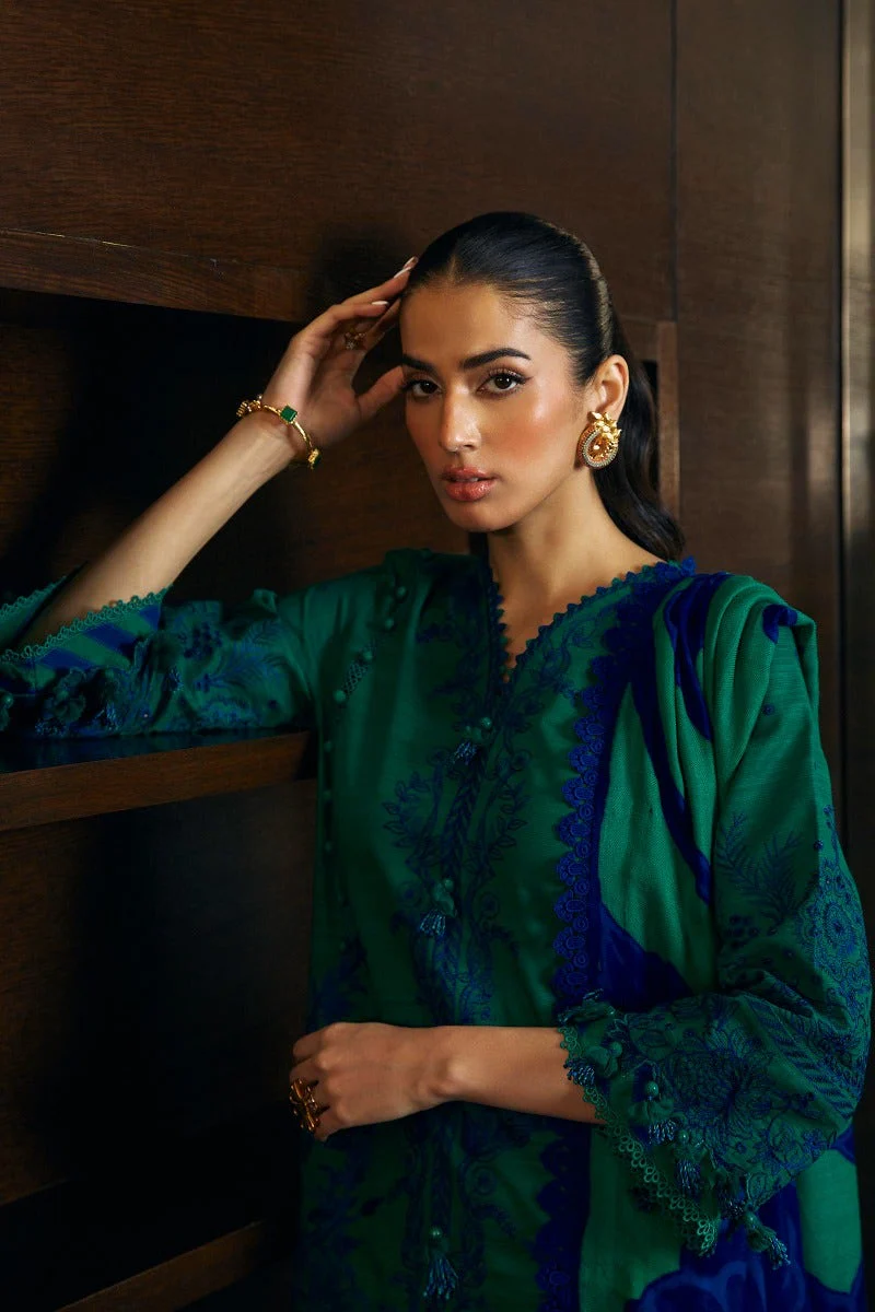 Sana Safinaz Muzlin Winter Collection 2023 – M233-015B-Cp - Image 3