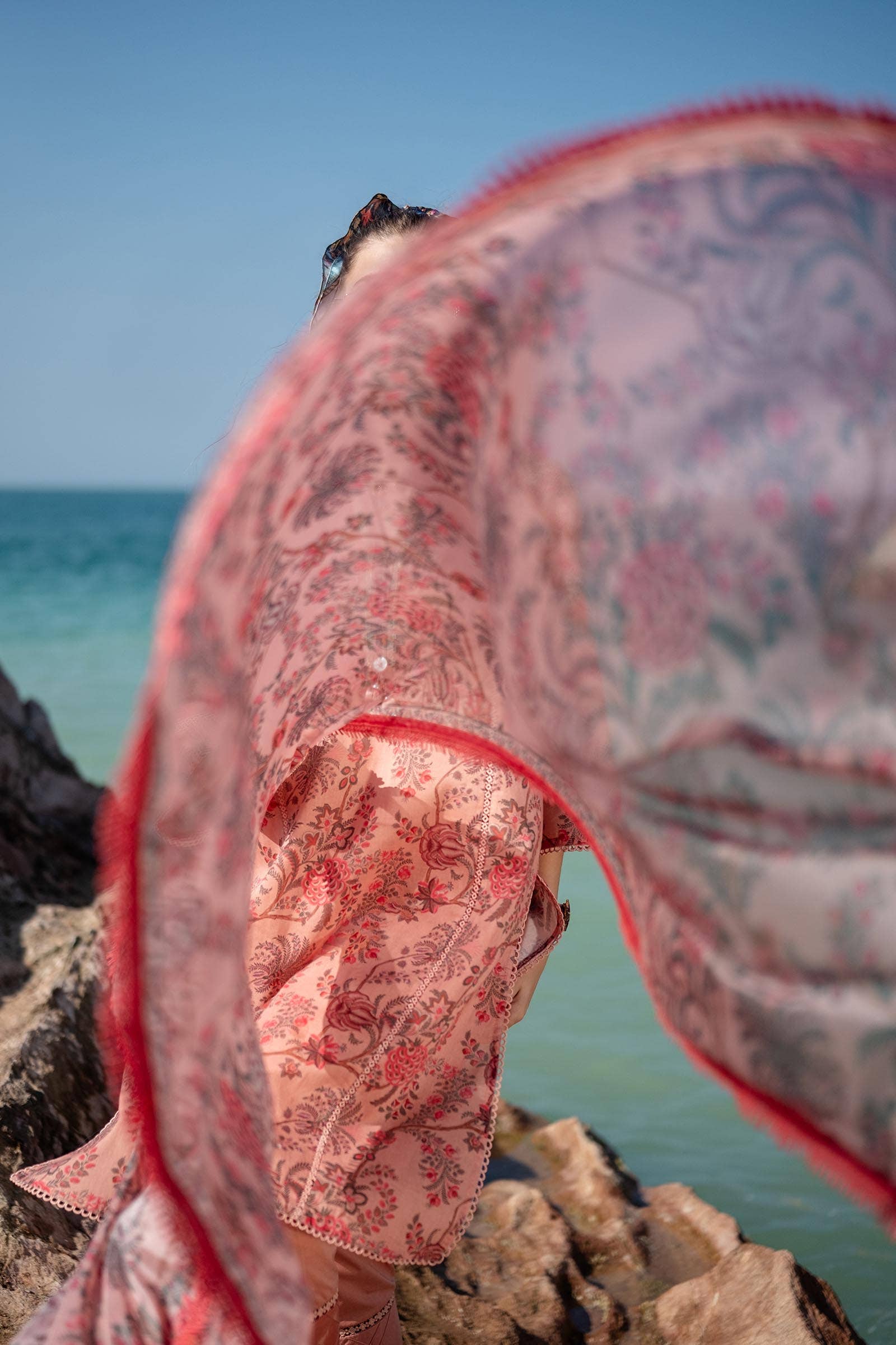 Sana Safinaz Spring/Summer Mahay Lawn 2024 – H241-016B-3Ck - Image 6