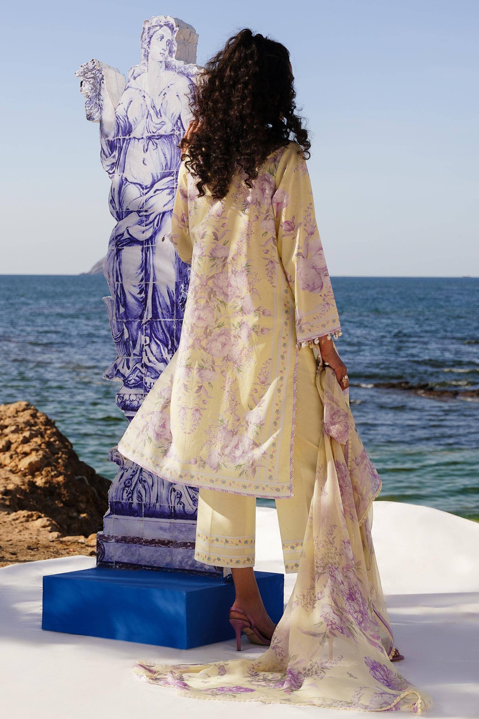 Sana Safinaz Spring/Summer Muzlin Lawn 2024 – M241-004B-3Ci - Image 3