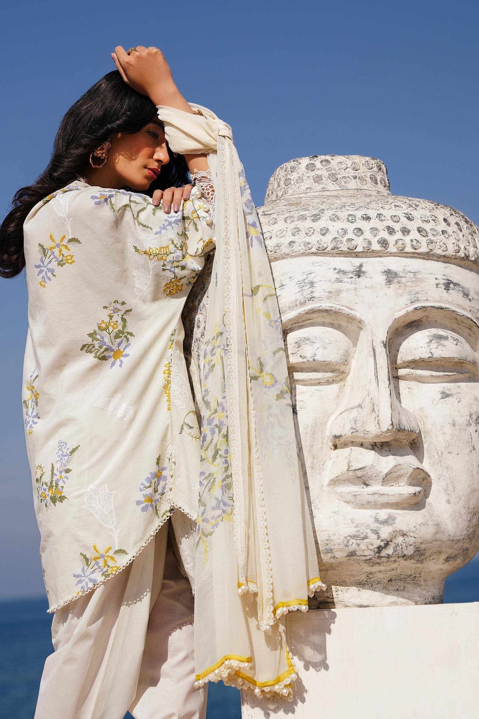 Sana Safinaz Spring/Summer Muzlin Lawn 2024 – M241-006A-3Cj - Image 8