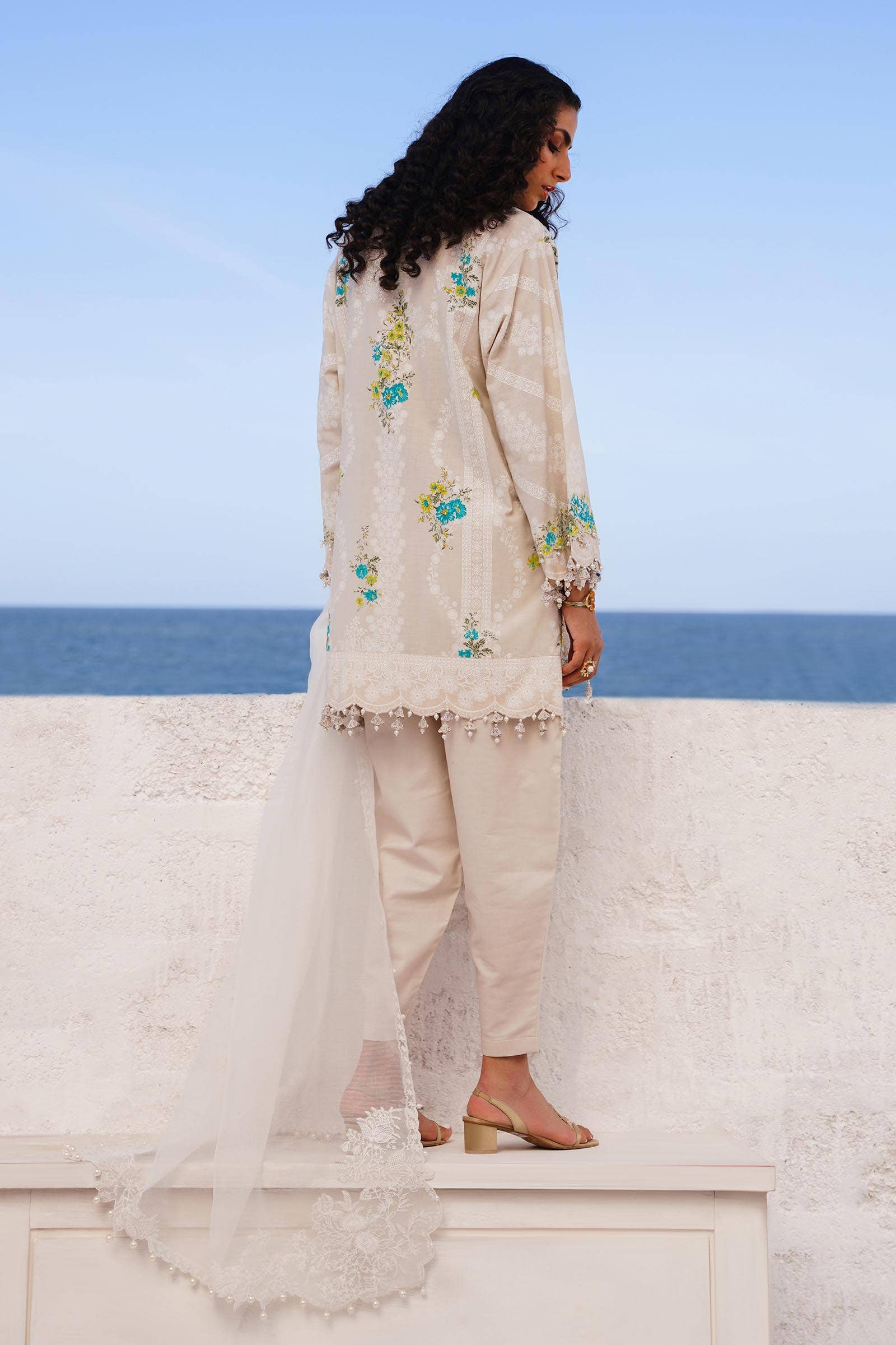 Sana Safinaz Spring/Summer Muzlin Lawn 2024 – M241-020A-3Cw - Image 8