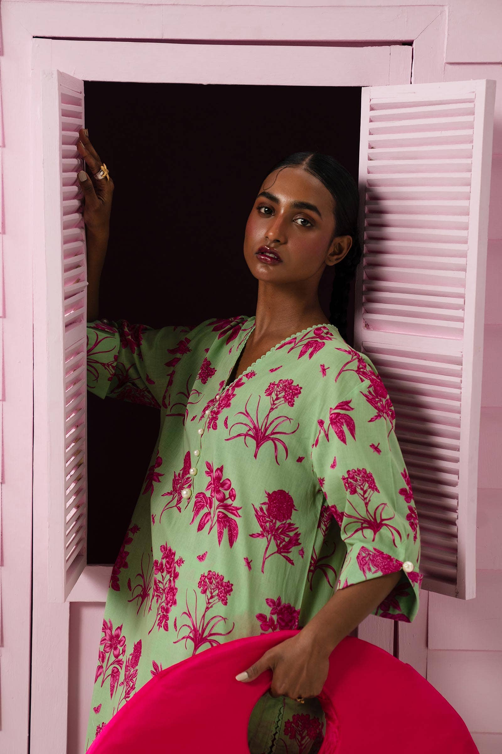 Sana Safinaz Summer Mahay Lawn Vol-2 – H242-001B-2C - Image 3