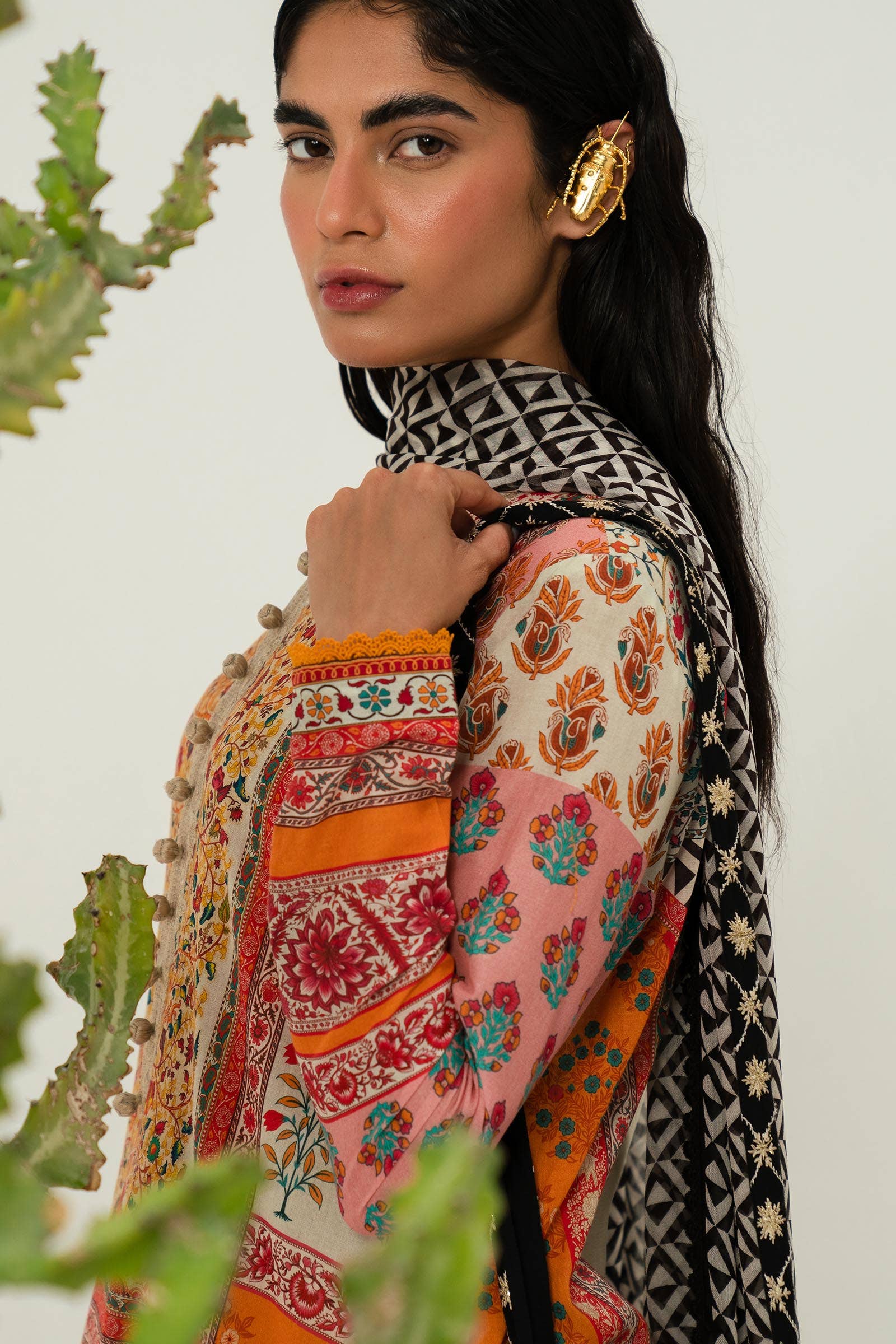 Sana Safinaz Summer Mahay Lawn Vol-2 – H242-013B-2I - Image 2