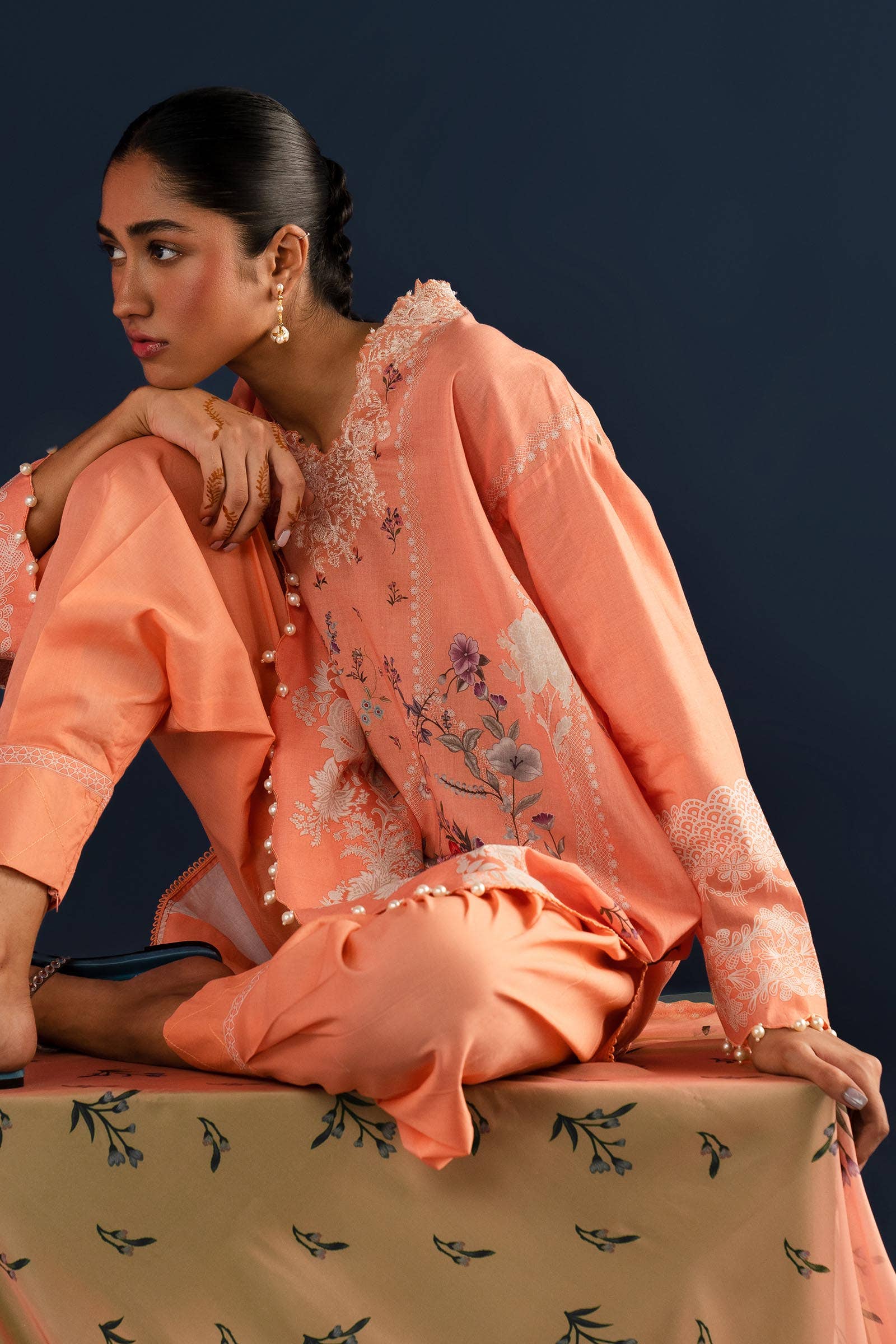 Sana Safinaz Summer Mahay Lawn Vol-2 – H242-014A-3CK - Image 3
