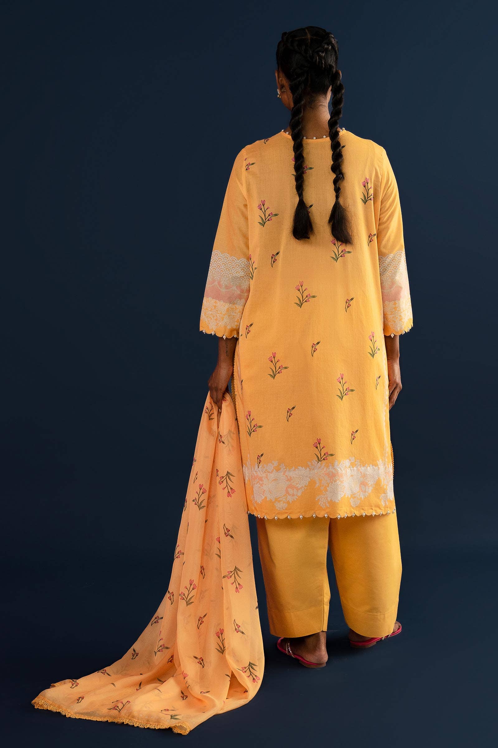 Sana Safinaz Summer Mahay Lawn Vol-2 – H242-014B-3CK - Image 3