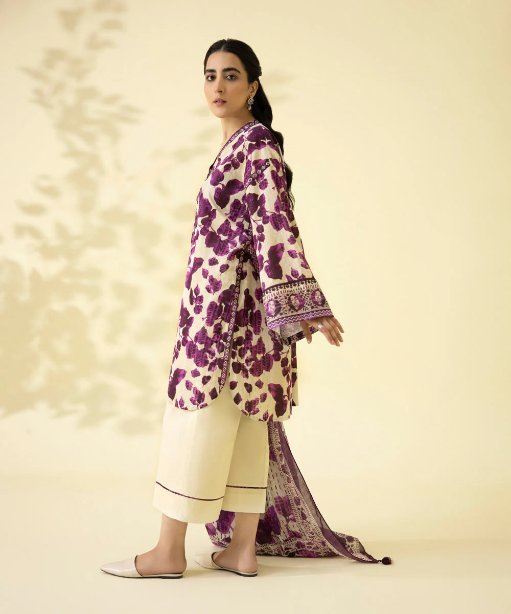 Sapphire Spring/Summer 2023 – 3 Piece - Digital Printed Lawn Suit - 0003PDY23V15 - Image 3