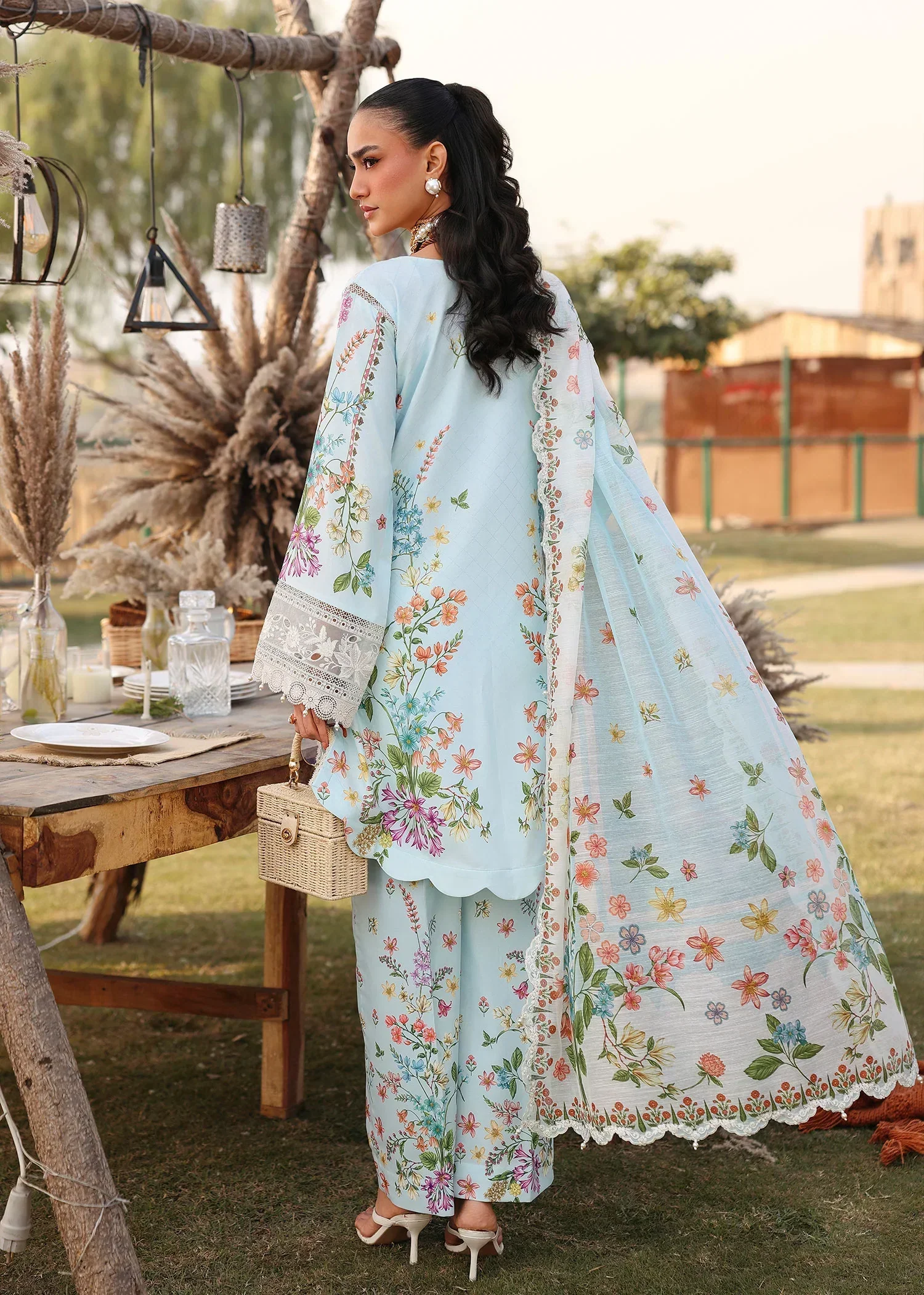 Sardinia Festive Lawn – Wild Bloom - Image 2